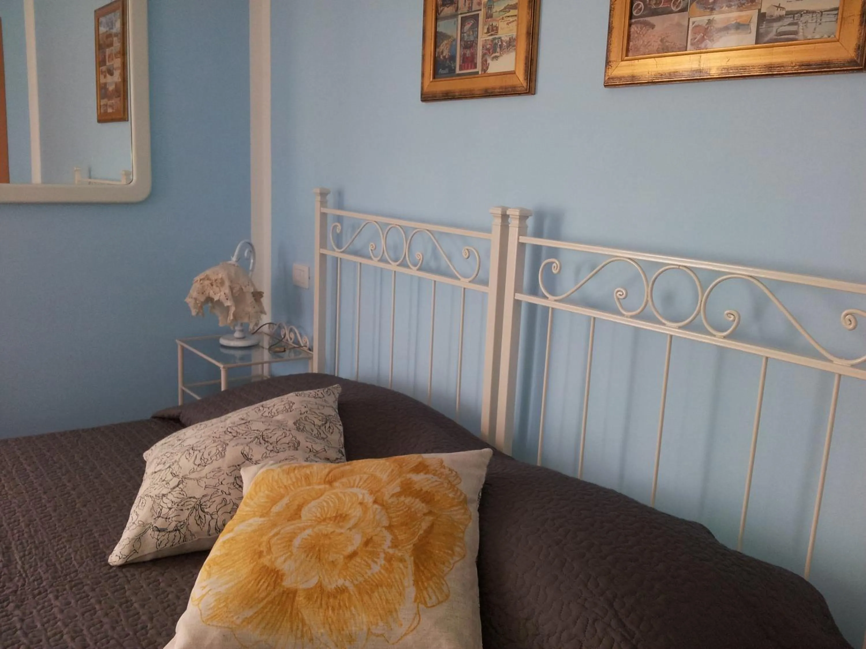 Bed in Nonna Anita Palace Narni