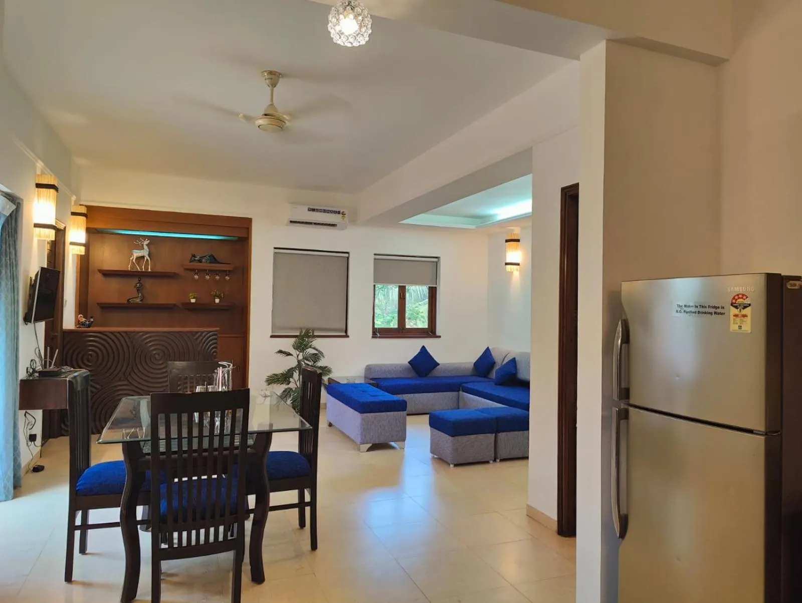 Living room in La Sunila suites Baga by WSI