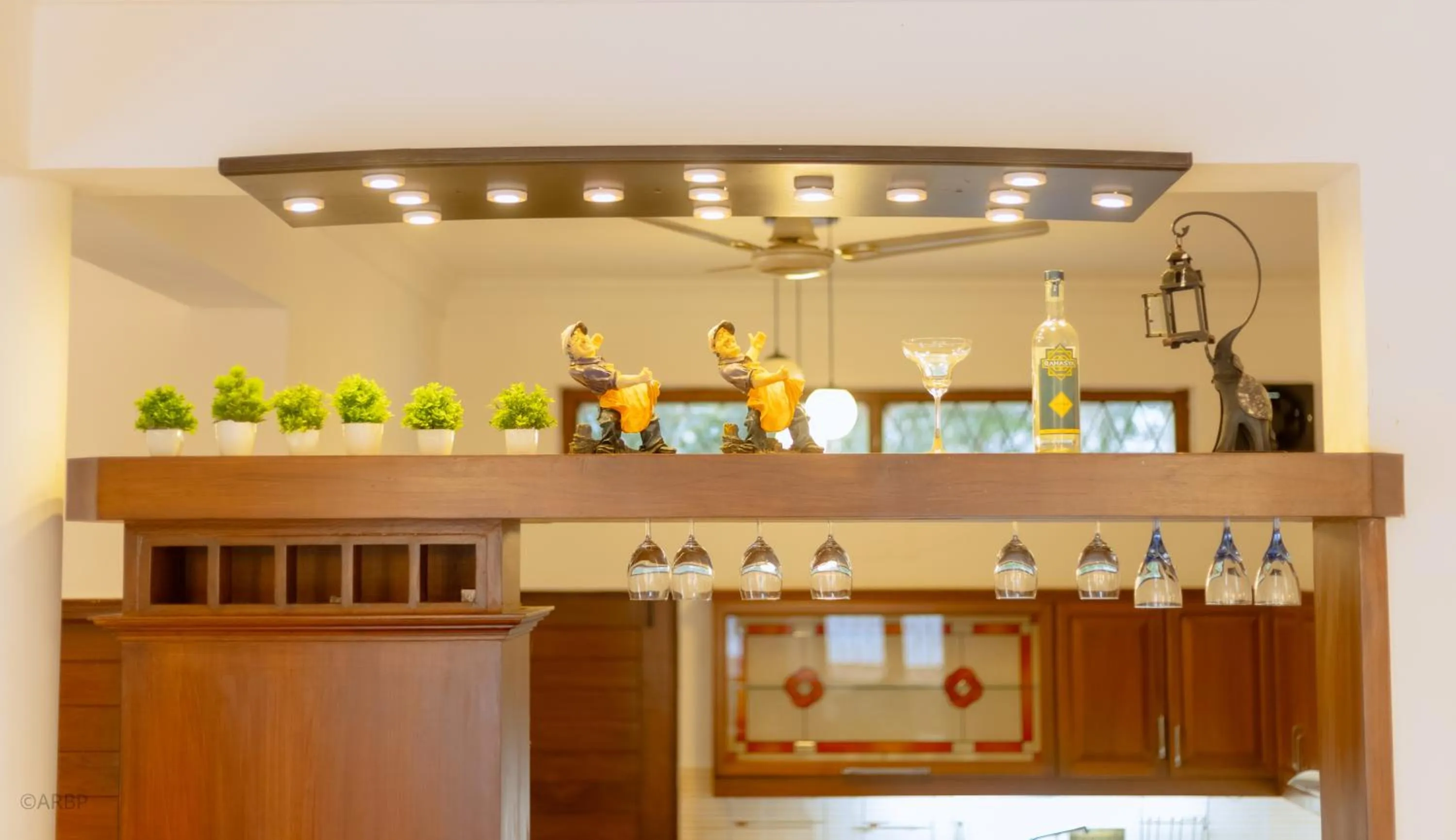 Kitchen or kitchenette in La Sunila suites Baga by WSI