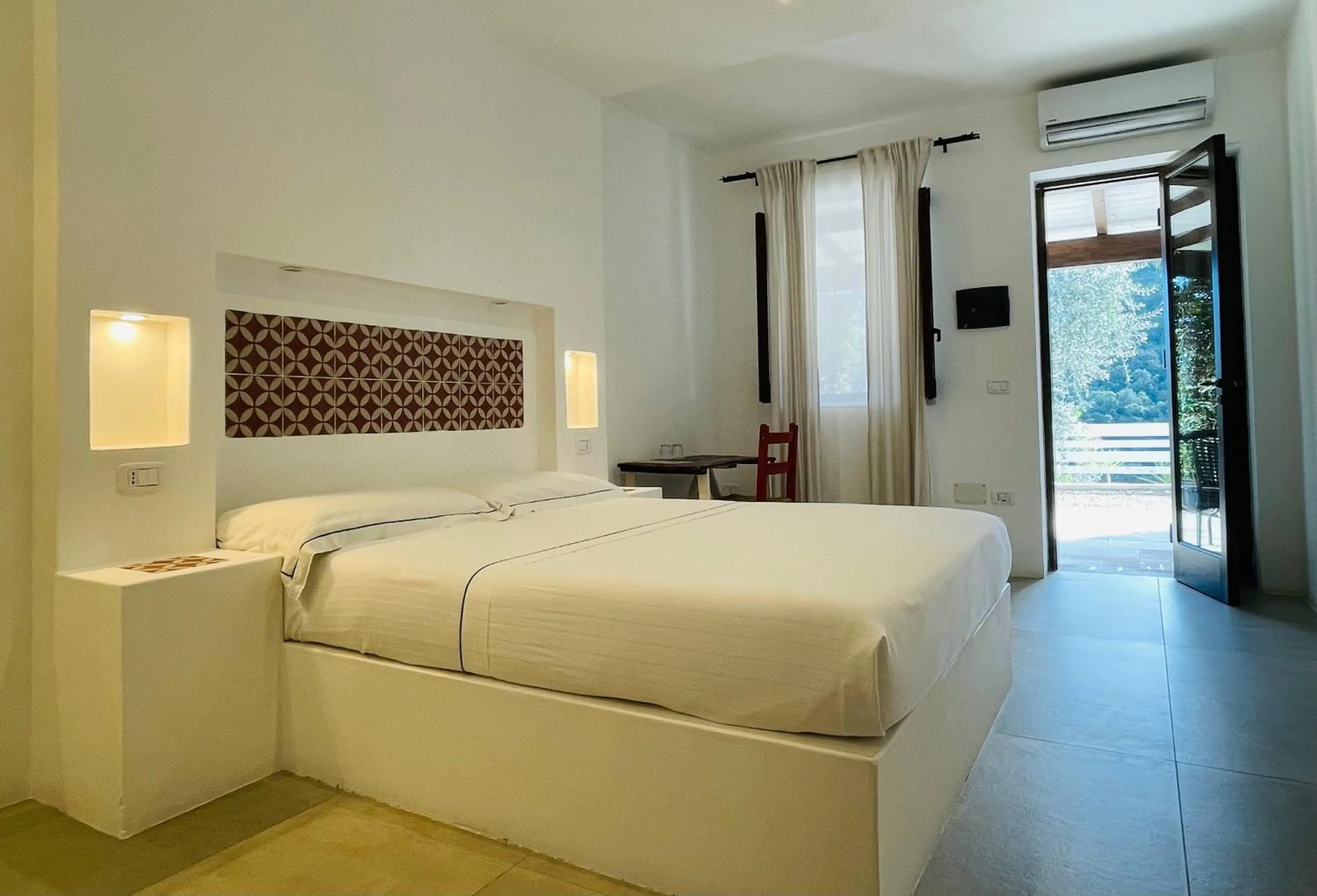 Double Room in Shanti Home