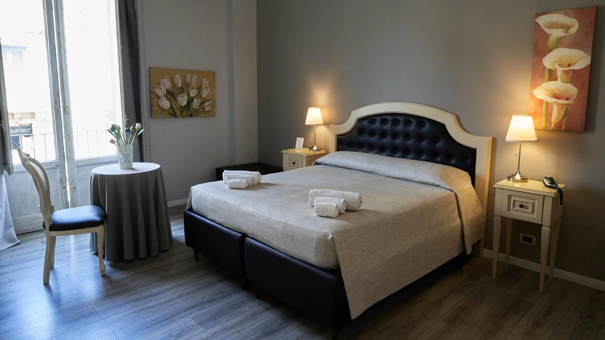 Bed in La Collegiata Guest House