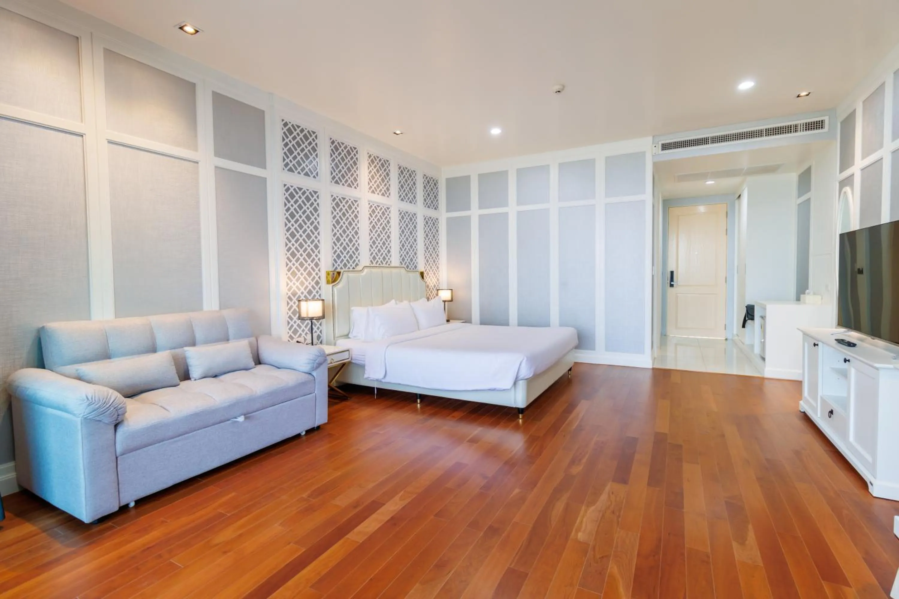 Bedroom in Sea Sand Sun Hua Hin by JC Kevin Hotel & Resort