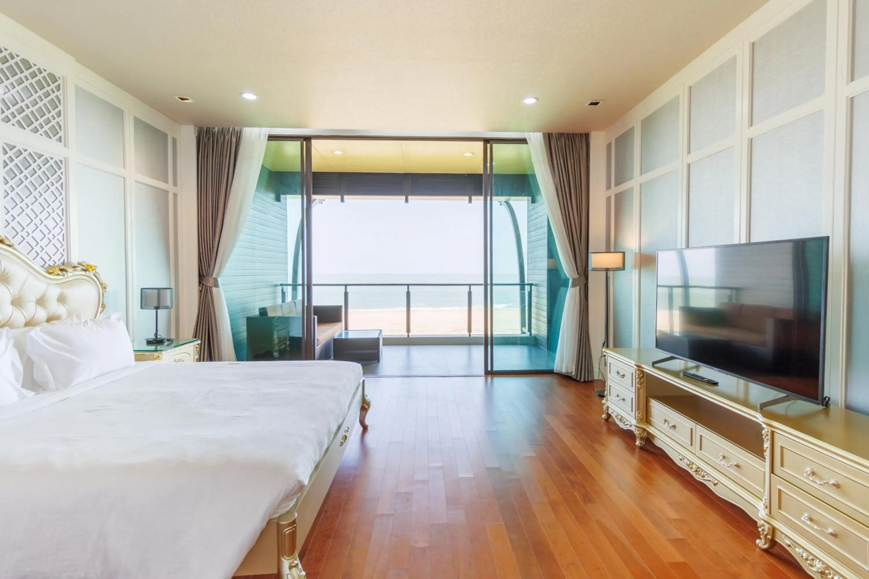 Photo of the whole room in Sea Sand Sun Hua Hin by JC Kevin Hotel & Resort