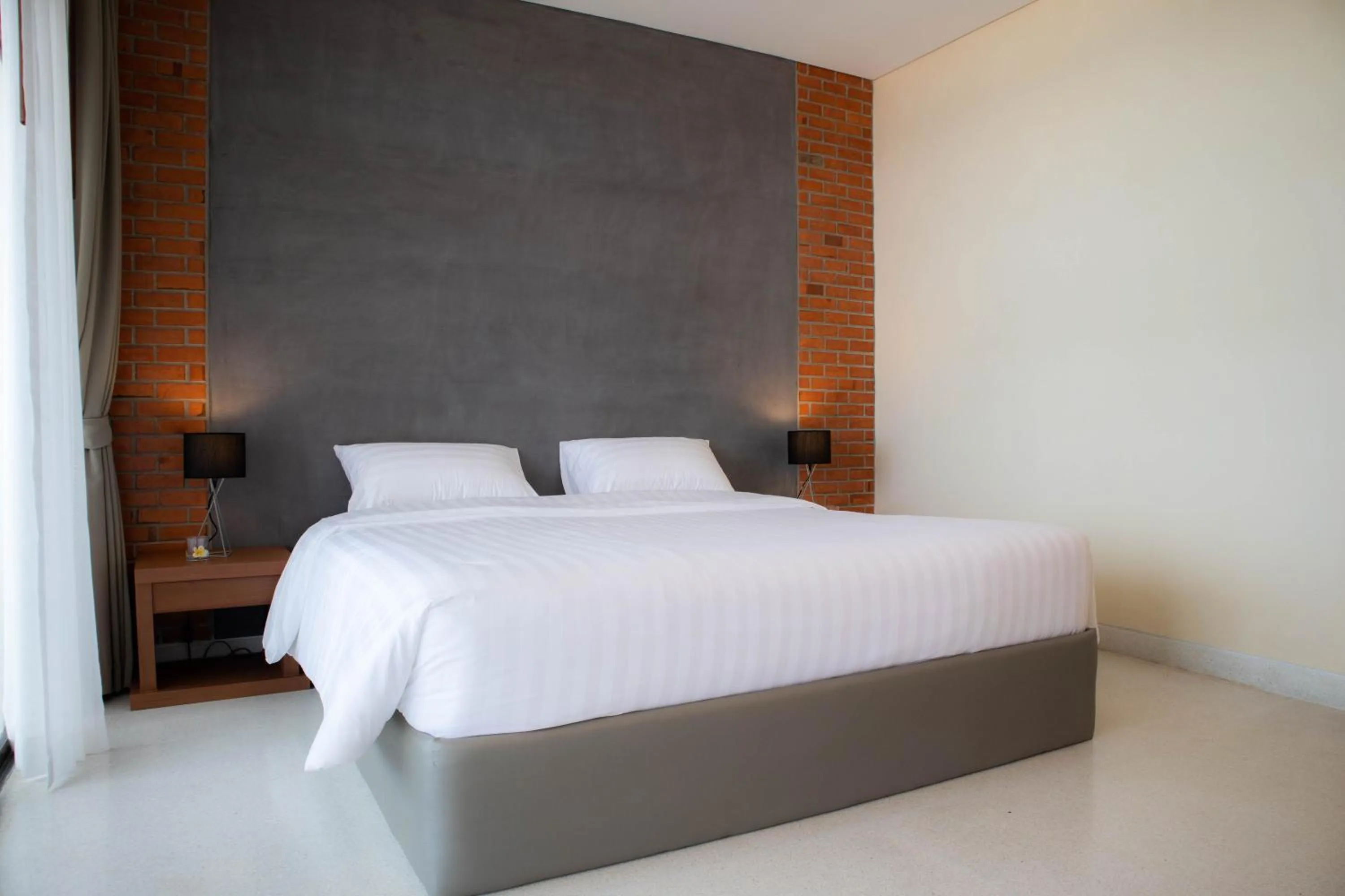 Bed in Sea Sand Sun Hua Hin by JC Kevin Hotel & Resort