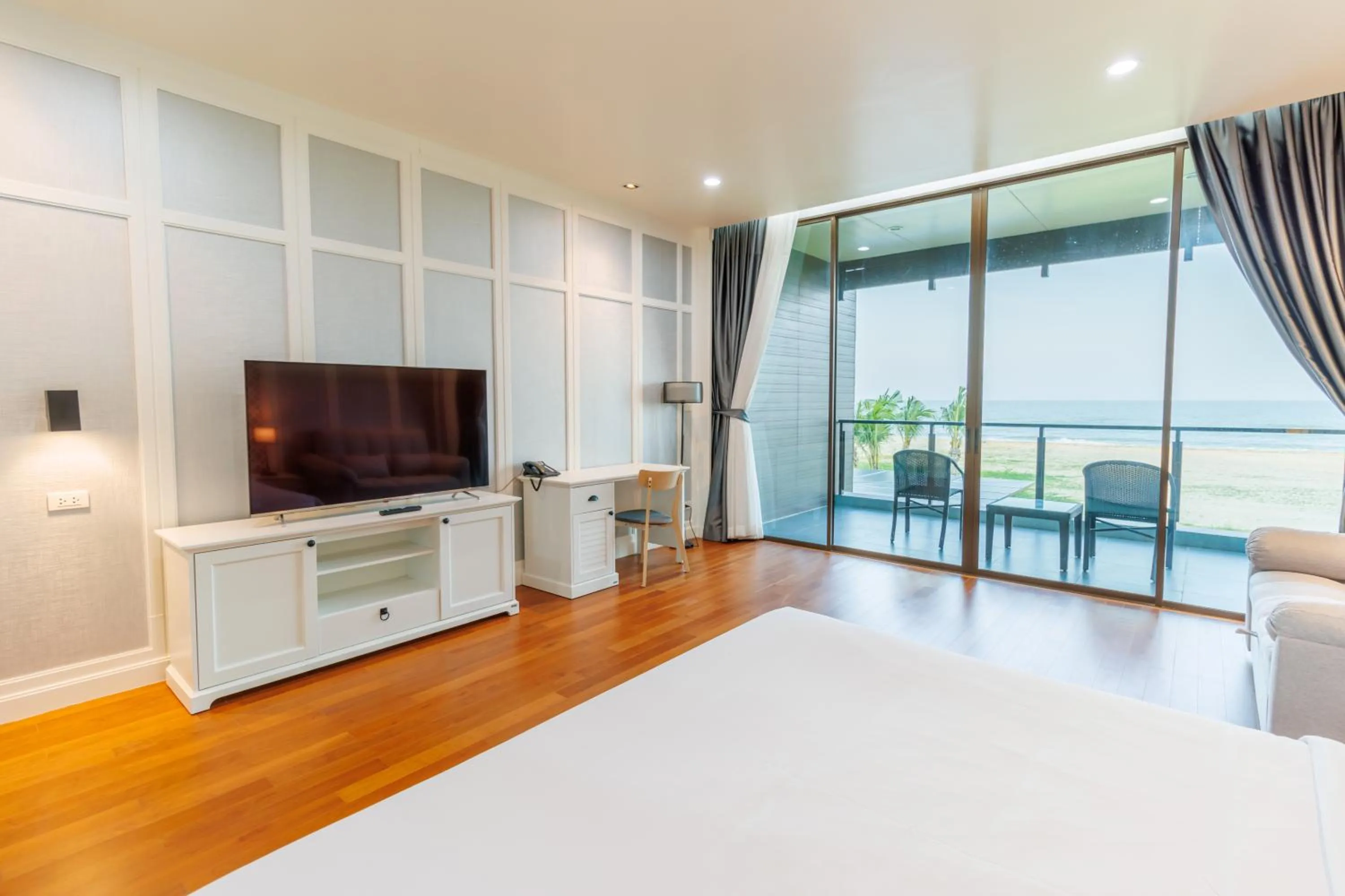 Sea Sand Sun Hua Hin by JC Kevin Hotel & Resort