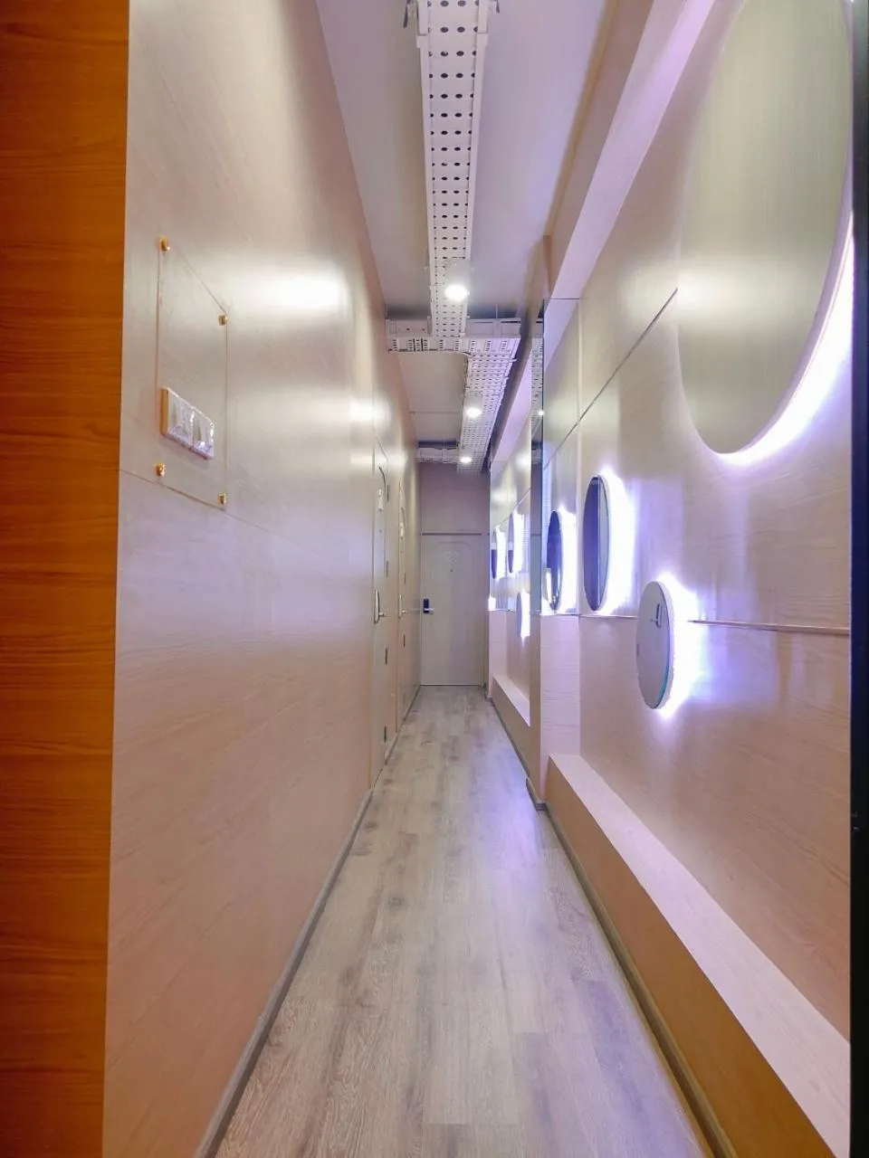 Photo of the whole room in Icon Hotel Hatyai