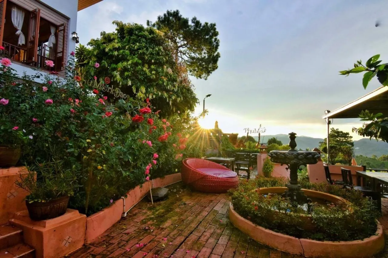 Garden in Phumorkdao Resort