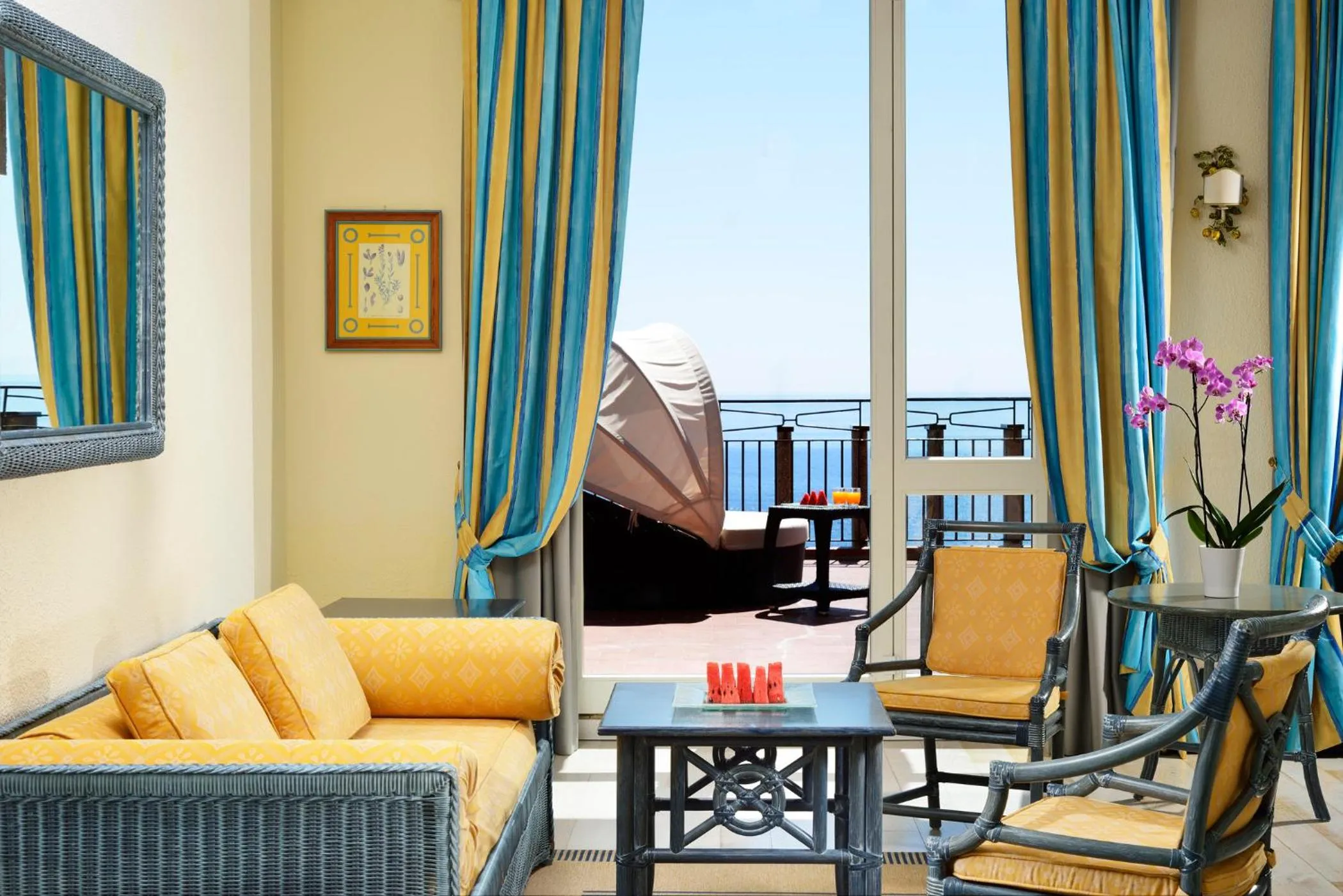 Living room in UNA Hotels Capotaormina