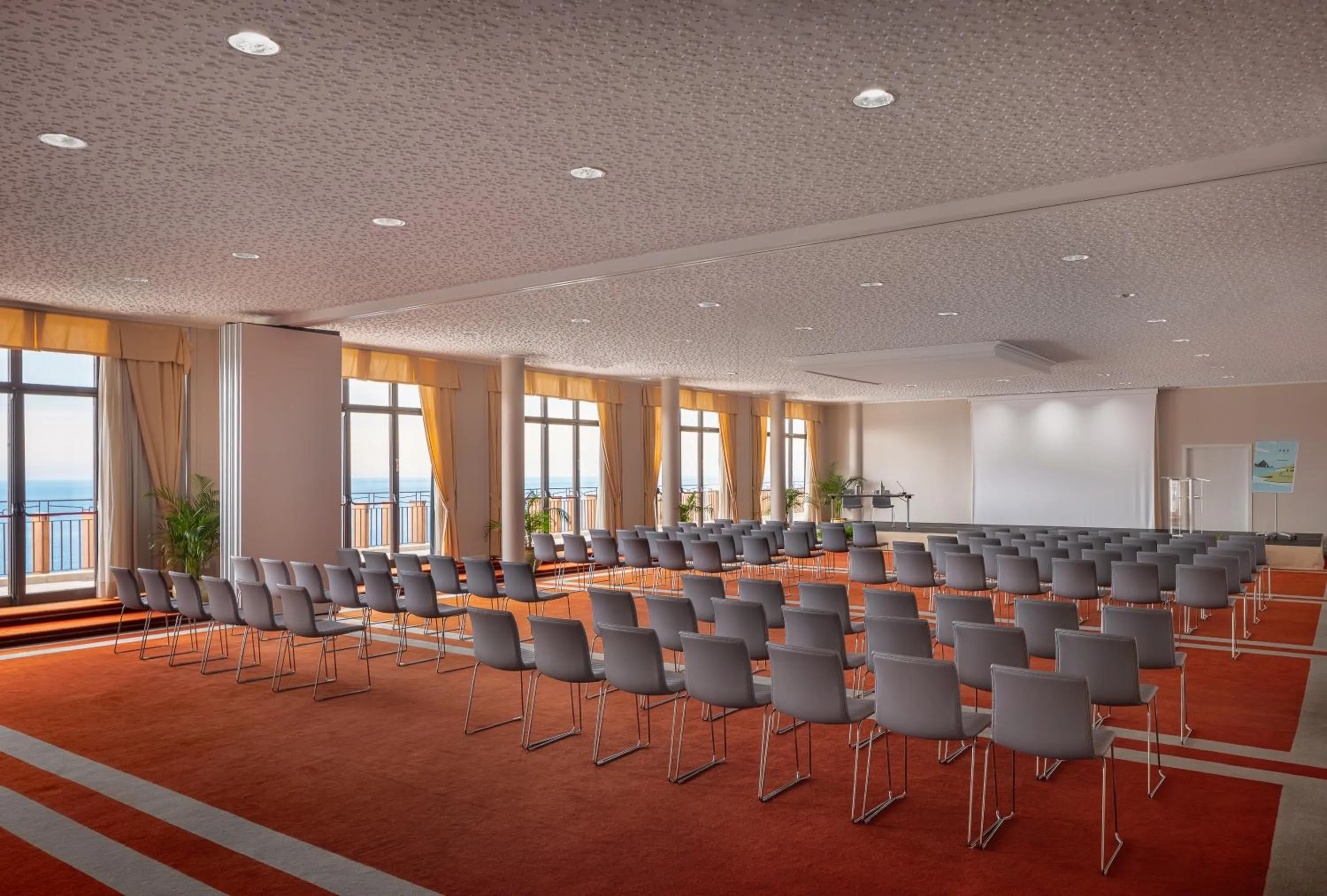 Business facilities in UNA Hotels Capotaormina