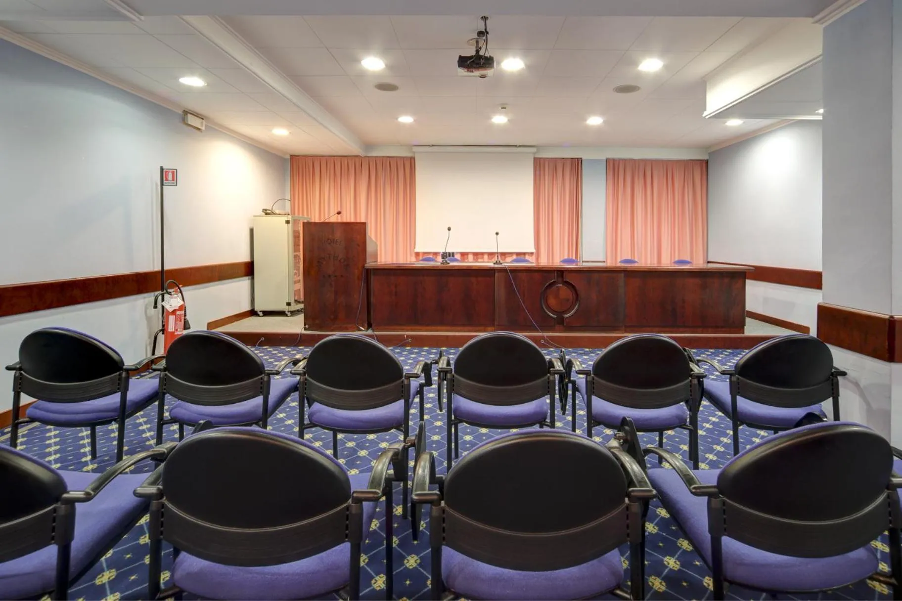 Business facilities in Hotel Mythos