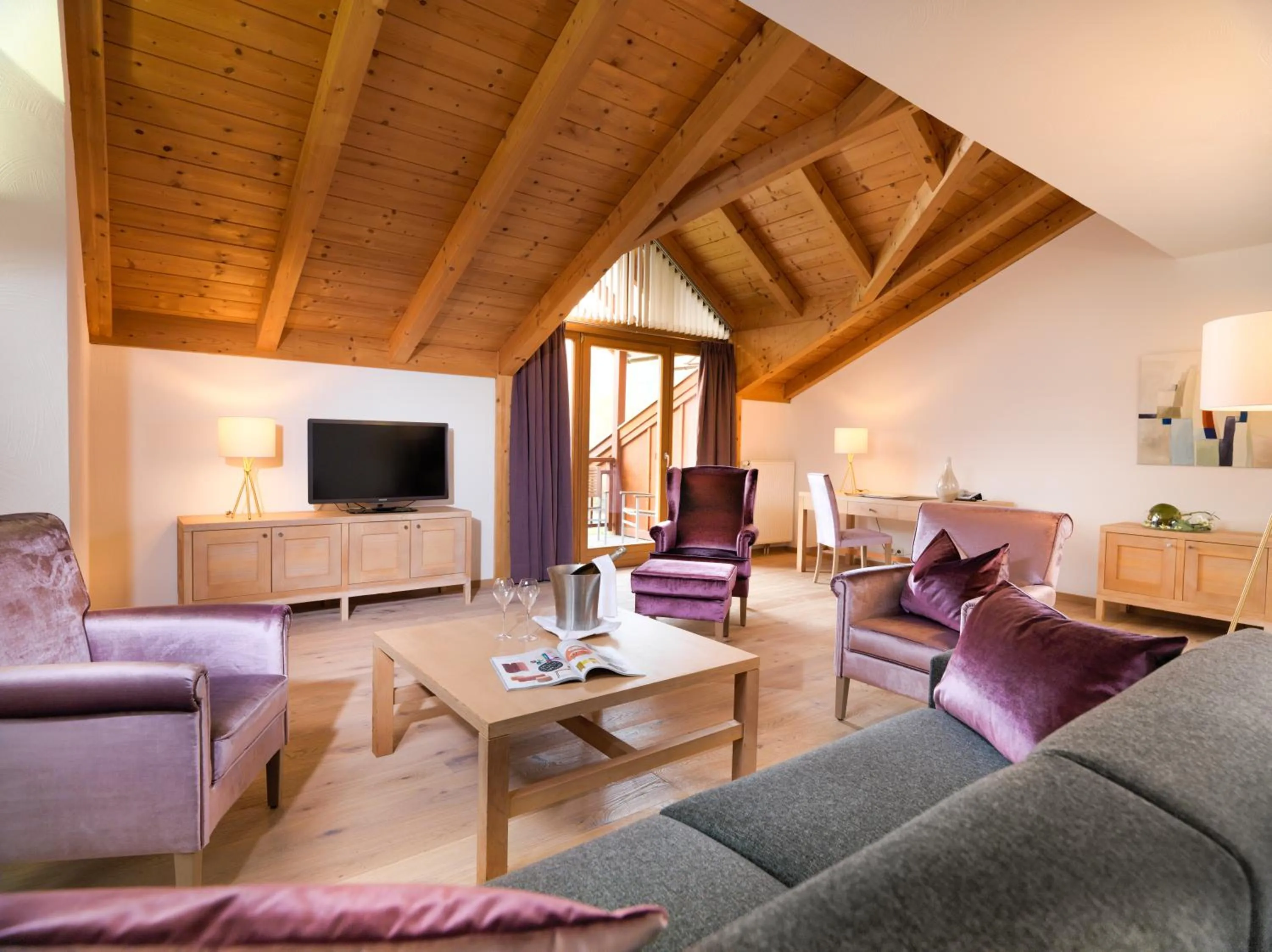 Living room in Dolomitengolf Hotel & Spa