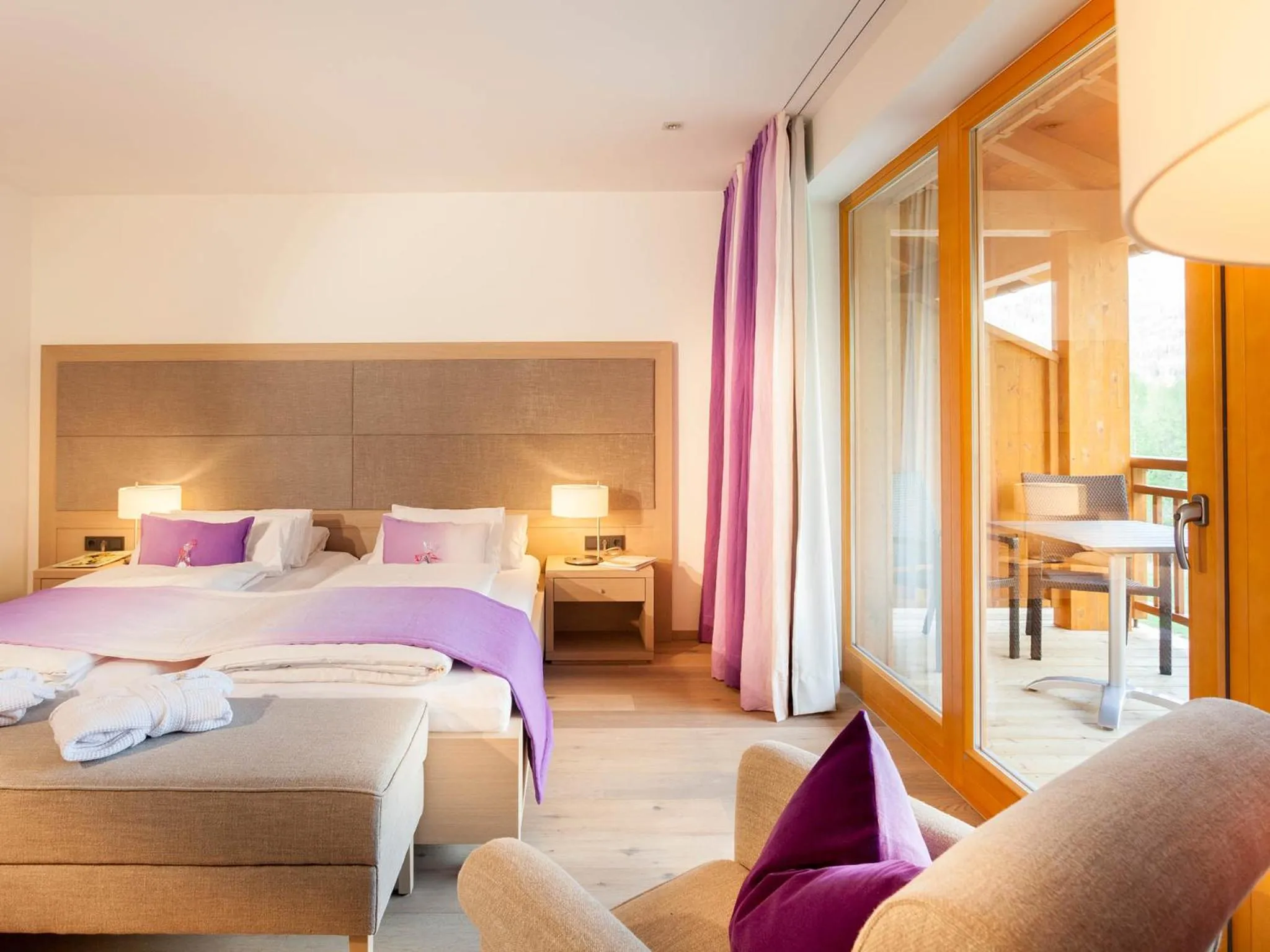 Bedroom, Bed in Dolomitengolf Hotel & Spa