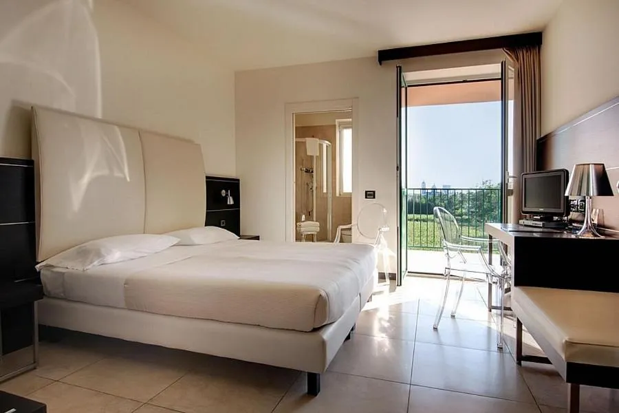 Bedroom in Hotel Fiera Milano