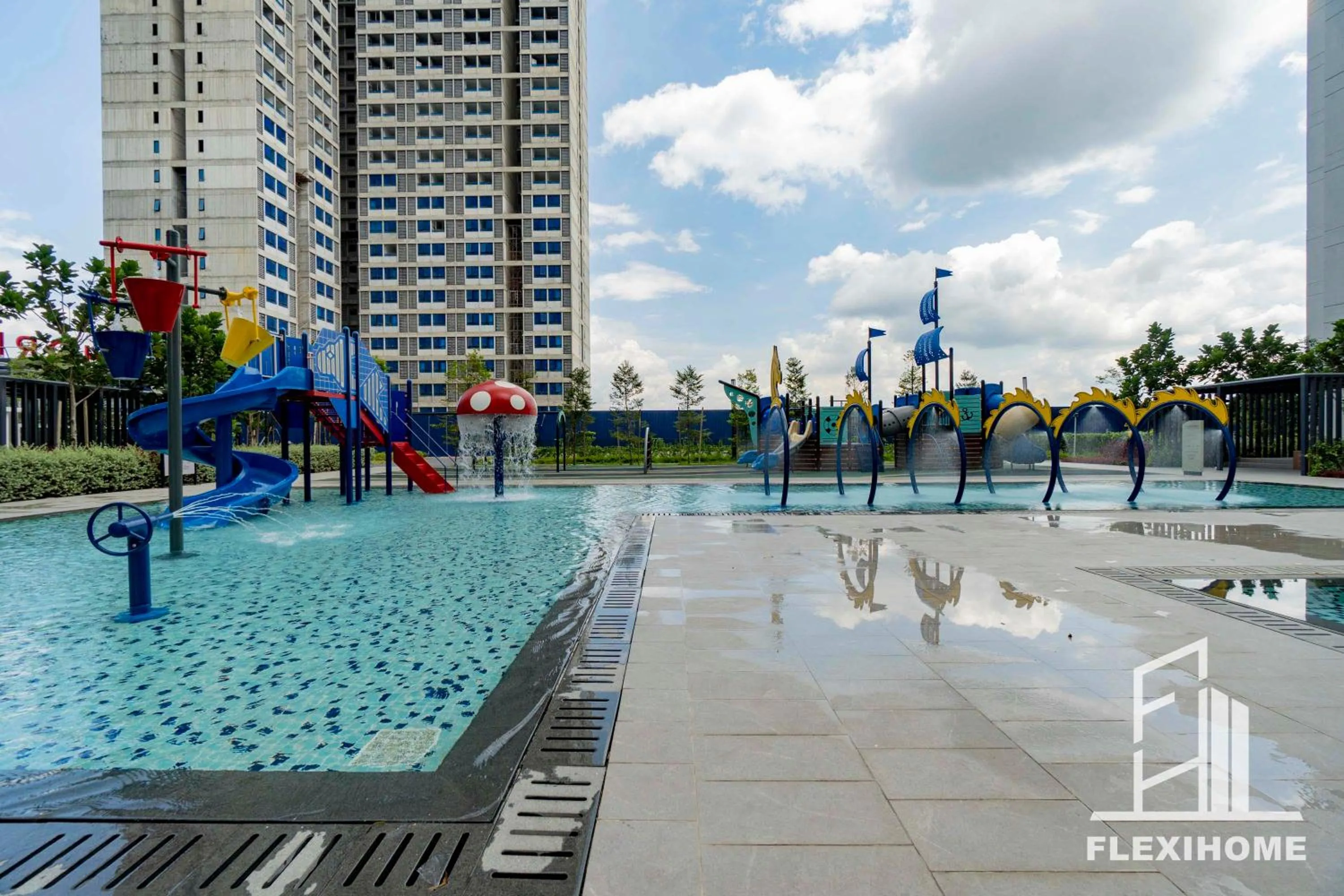 Swimming pool in KLIA-KLIA 2, Comfy Studio, Horizon Suites Sepang-Dengkil by Flexihome-MY
