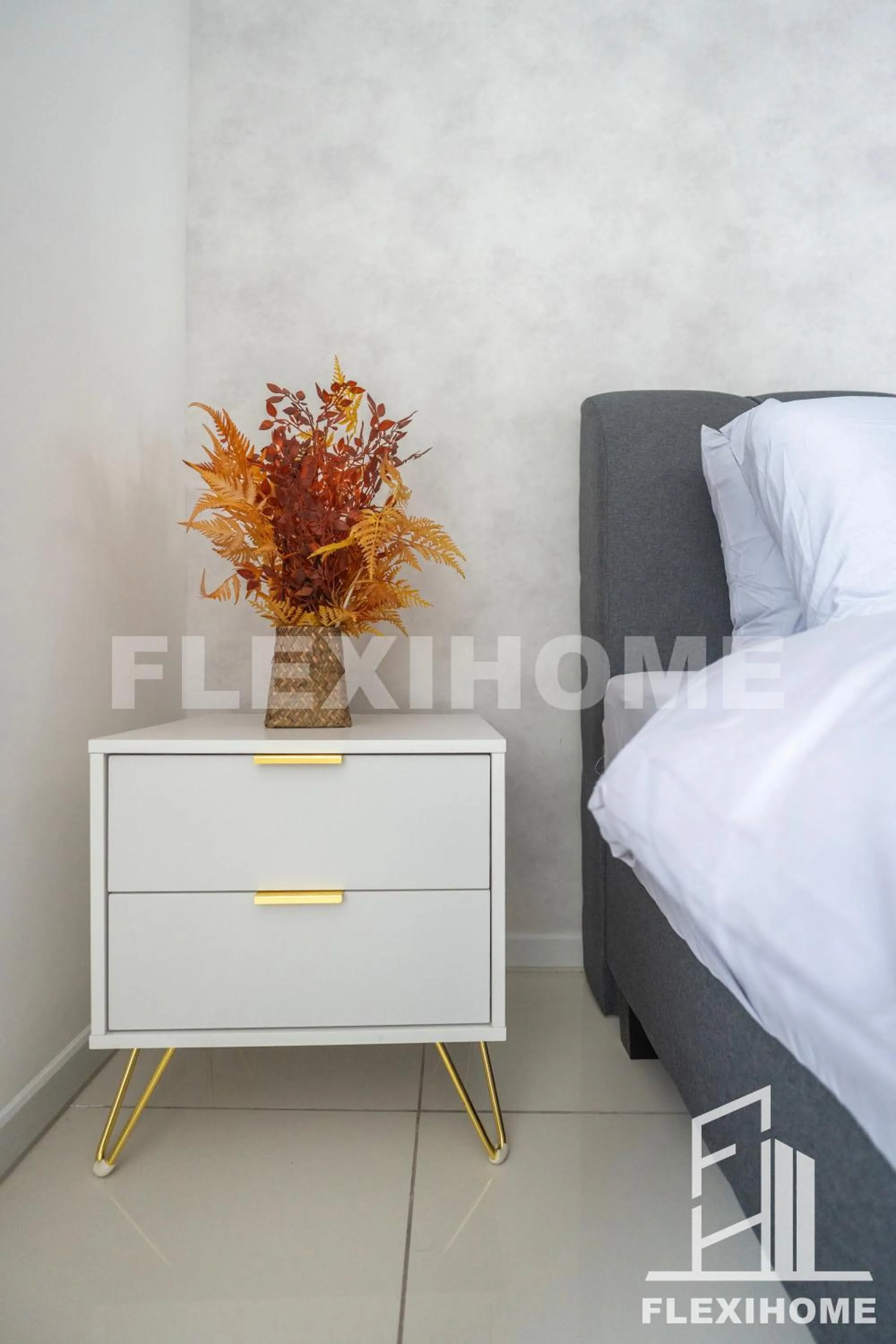 Bed in KLIA-KLIA 2, Comfy Studio, Horizon Suites Sepang-Dengkil by Flexihome-MY