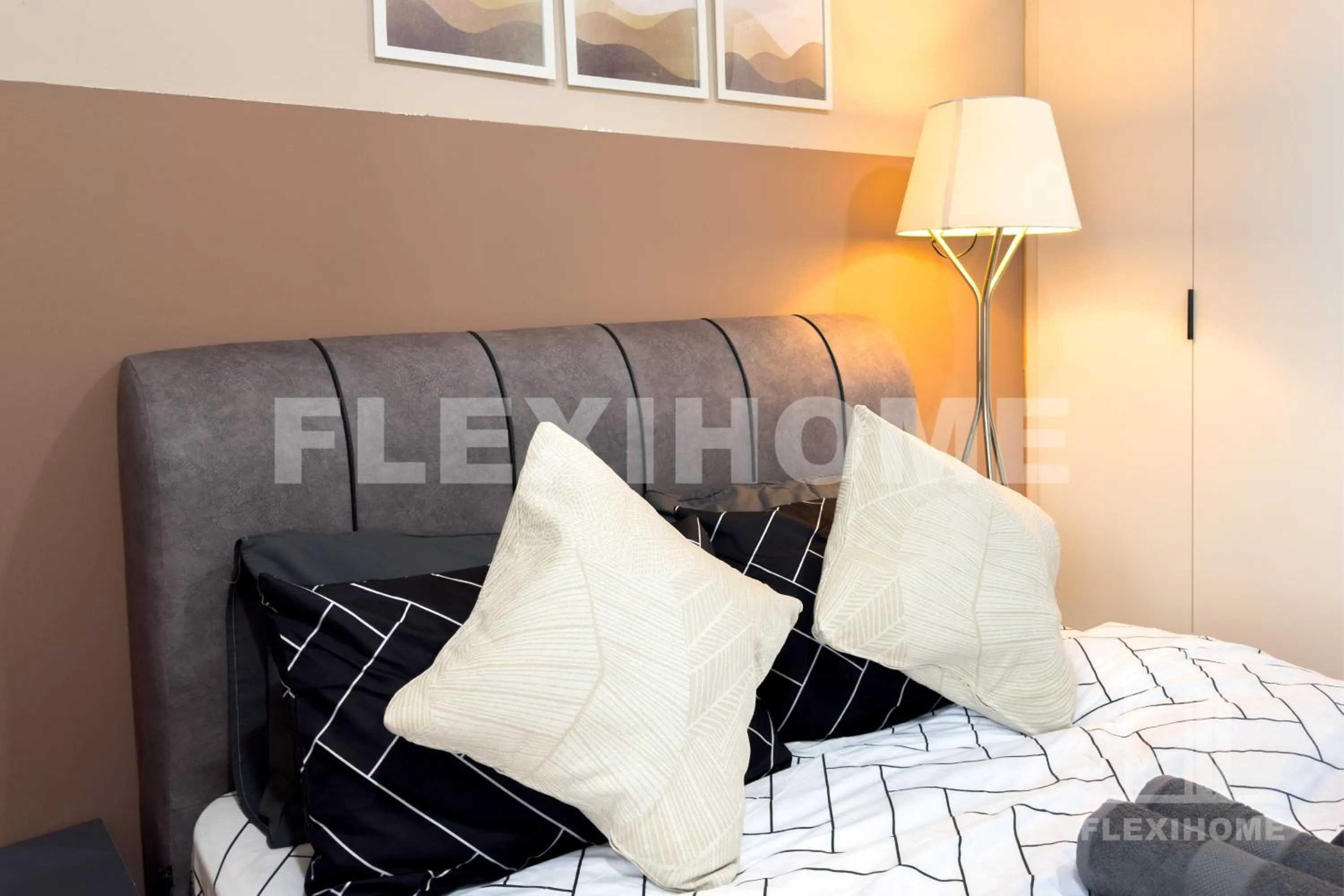 Bed in KLIA-KLIA 2, Comfy Studio, Horizon Suites Sepang-Dengkil by Flexihome-MY