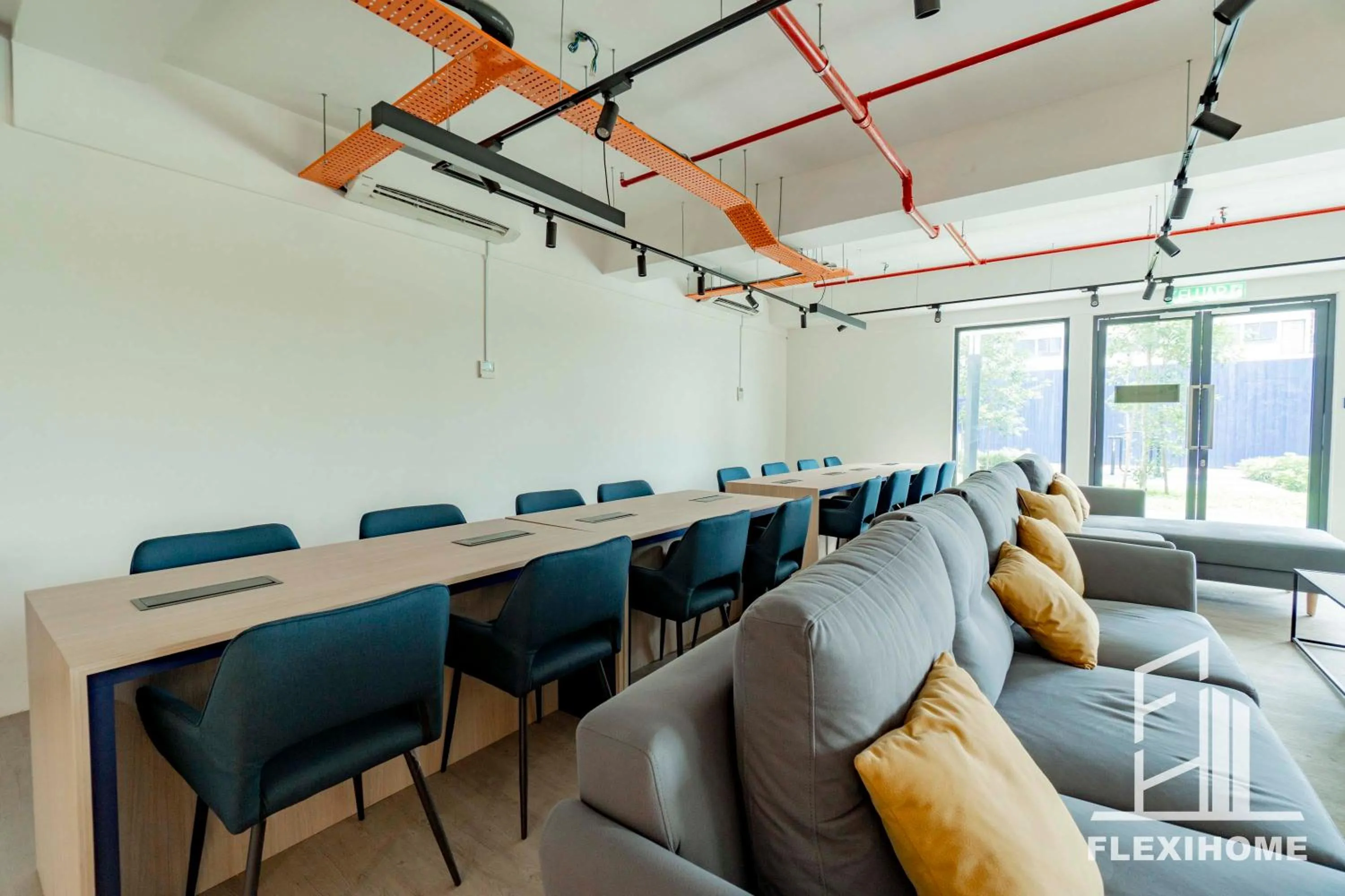 Seating area in KLIA-KLIA 2, Comfy Studio, Horizon Suites Sepang-Dengkil by Flexihome-MY