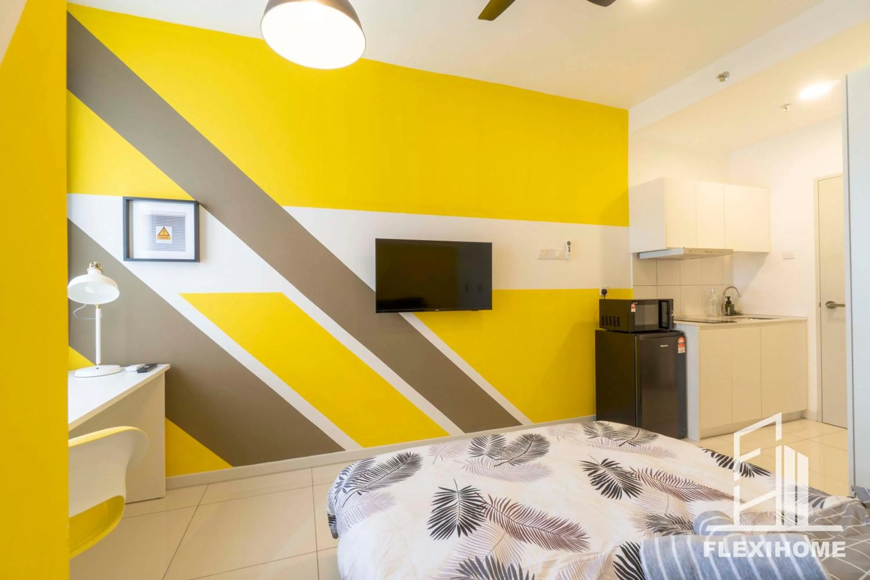 Bed in KLIA-KLIA 2, Comfy Studio, Horizon Suites Sepang-Dengkil by Flexihome-MY