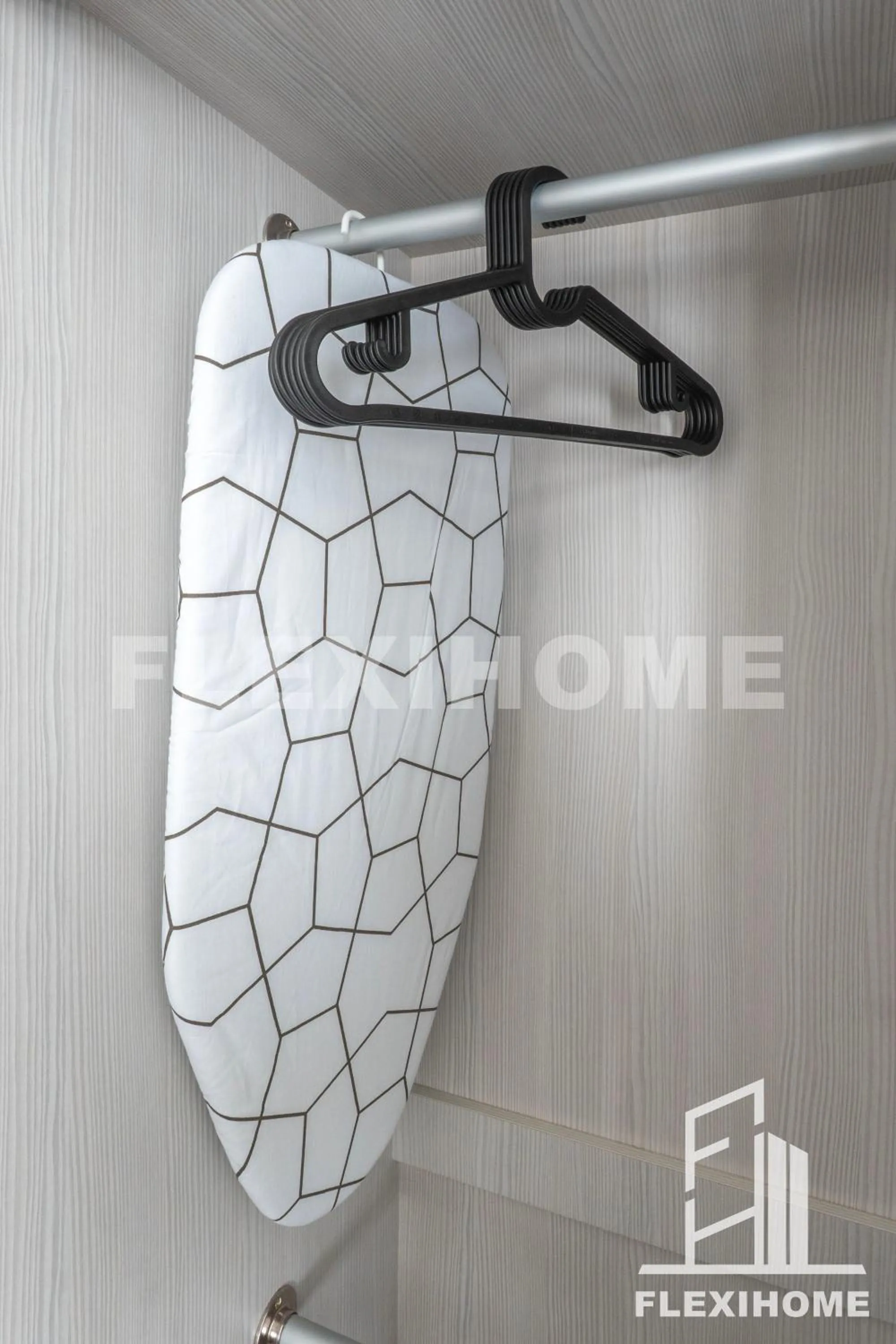 KLIA-KLIA 2, Comfy Studio, Horizon Suites Sepang-Dengkil by Flexihome-MY