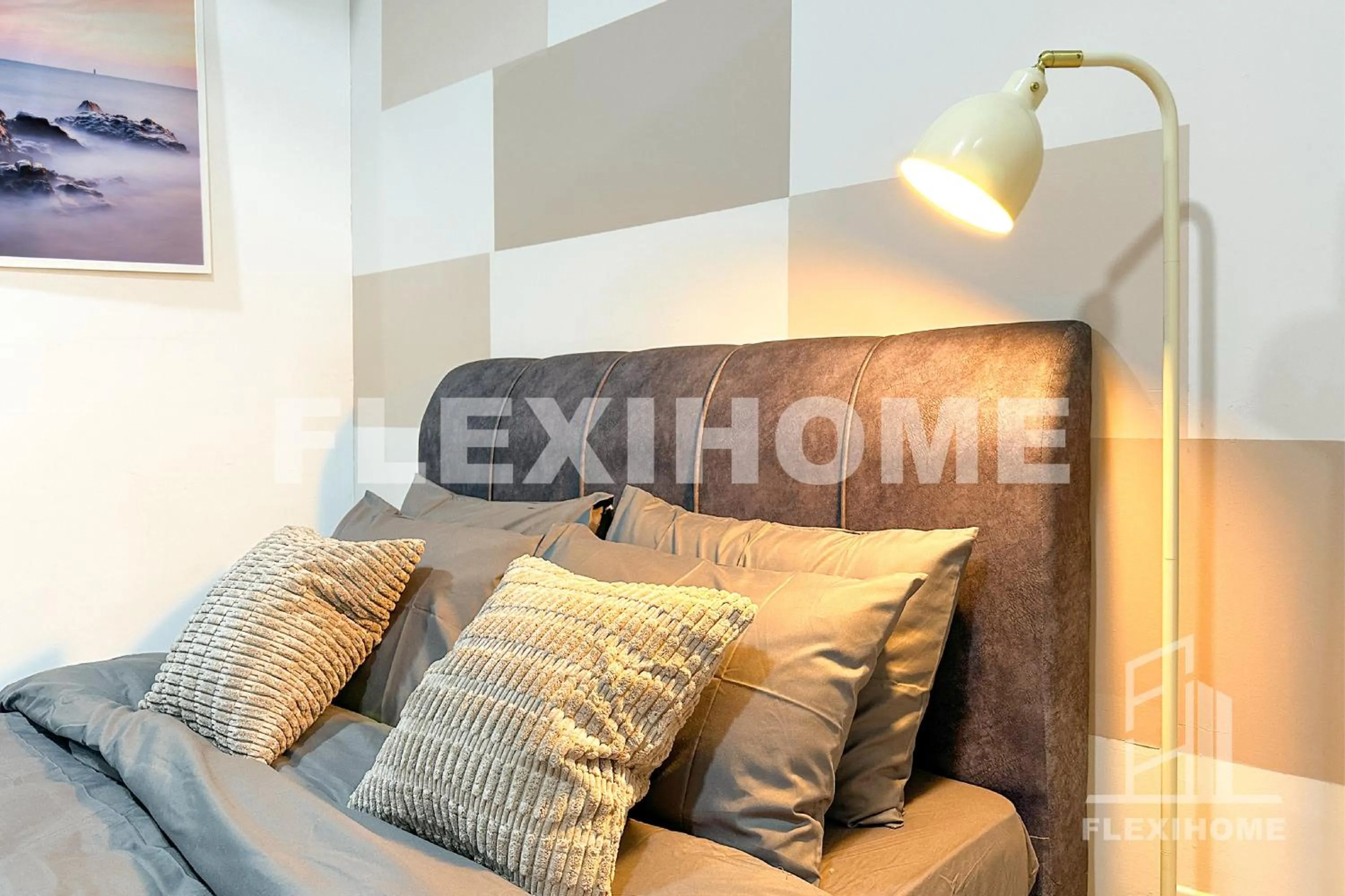 Bed in KLIA-KLIA 2, Comfy Studio, Horizon Suites Sepang-Dengkil by Flexihome-MY