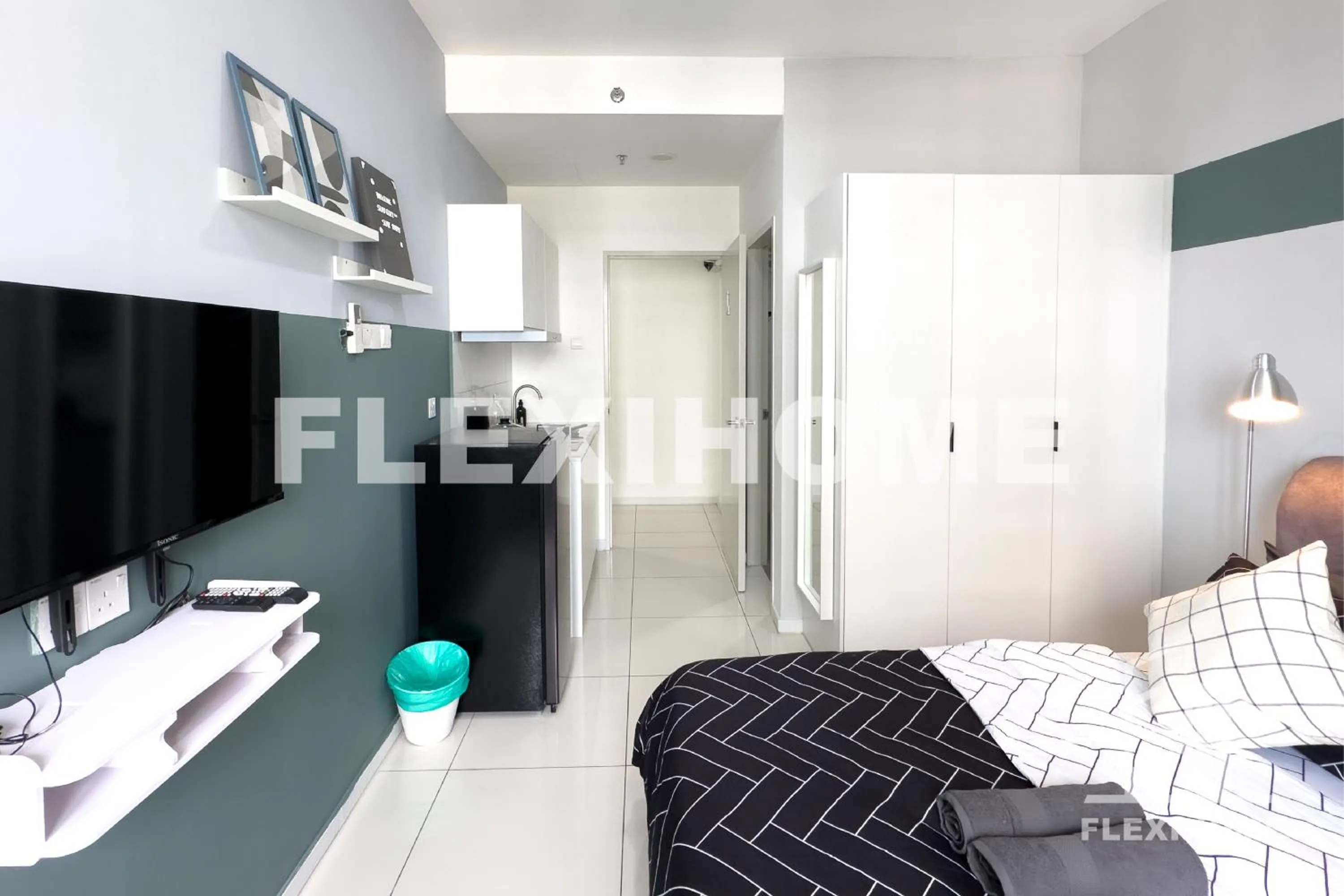 Bed in KLIA-KLIA 2, Comfy Studio, Horizon Suites Sepang-Dengkil by Flexihome-MY