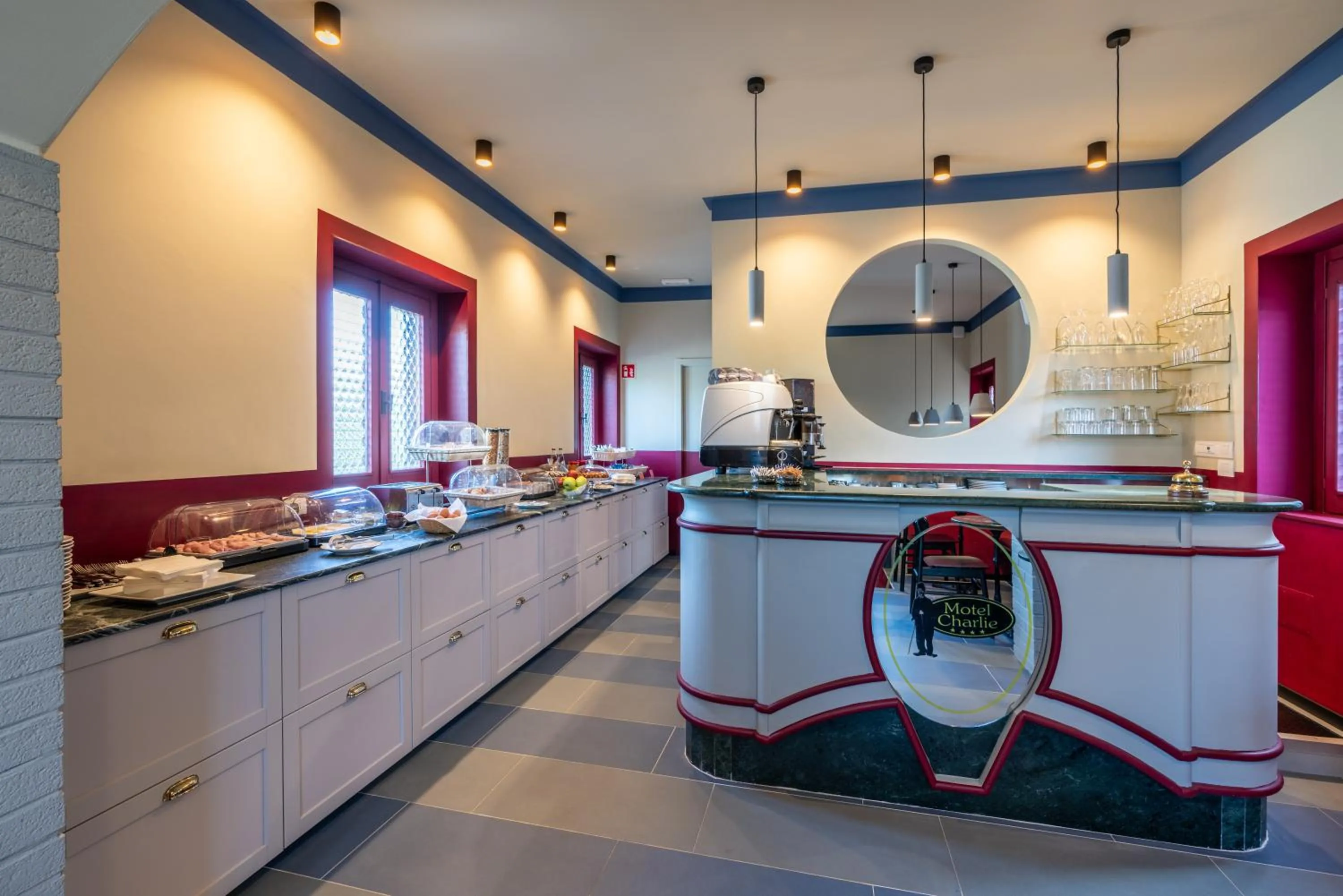 Lounge or bar in Motel Hotel Charlie