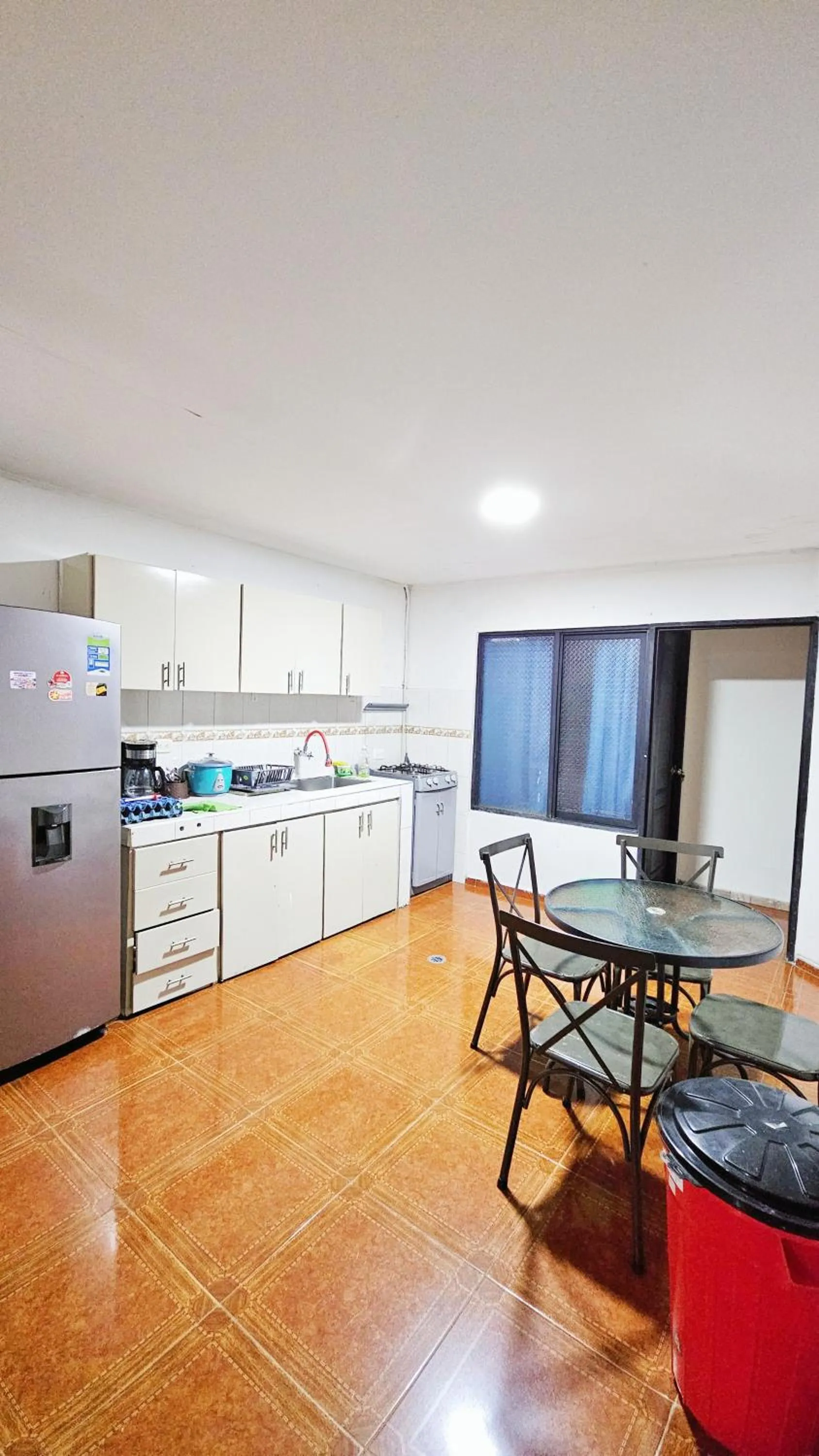 Kitchen or kitchenette in Mom's house Colombia