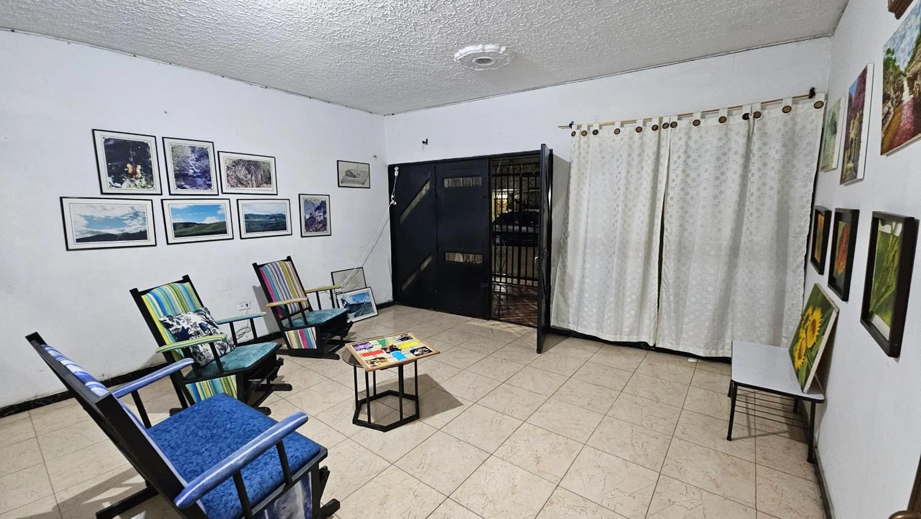 Living room in Mom's house Colombia