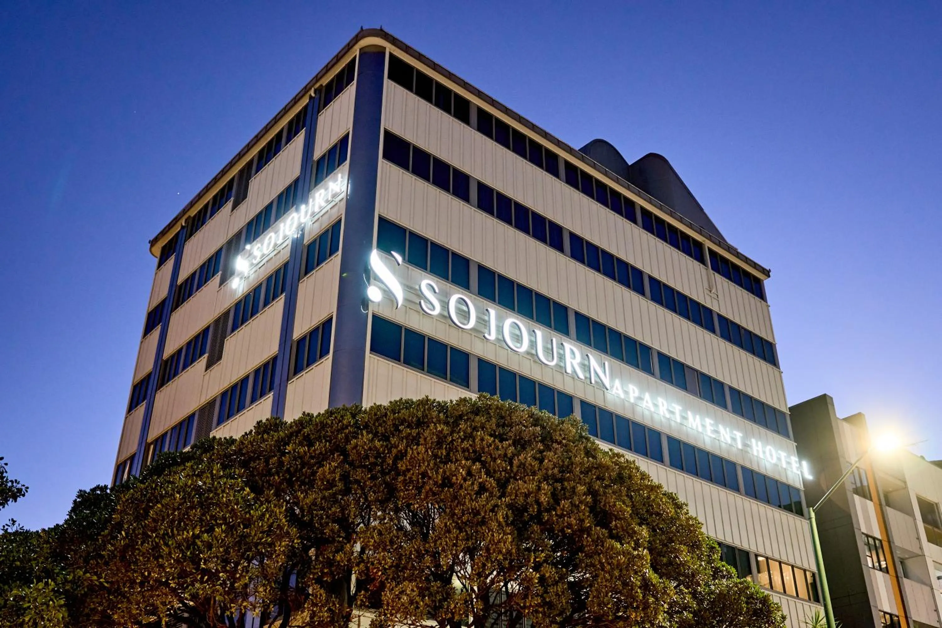 Property building in Sojourn Apartment Hotel - Ghuznee