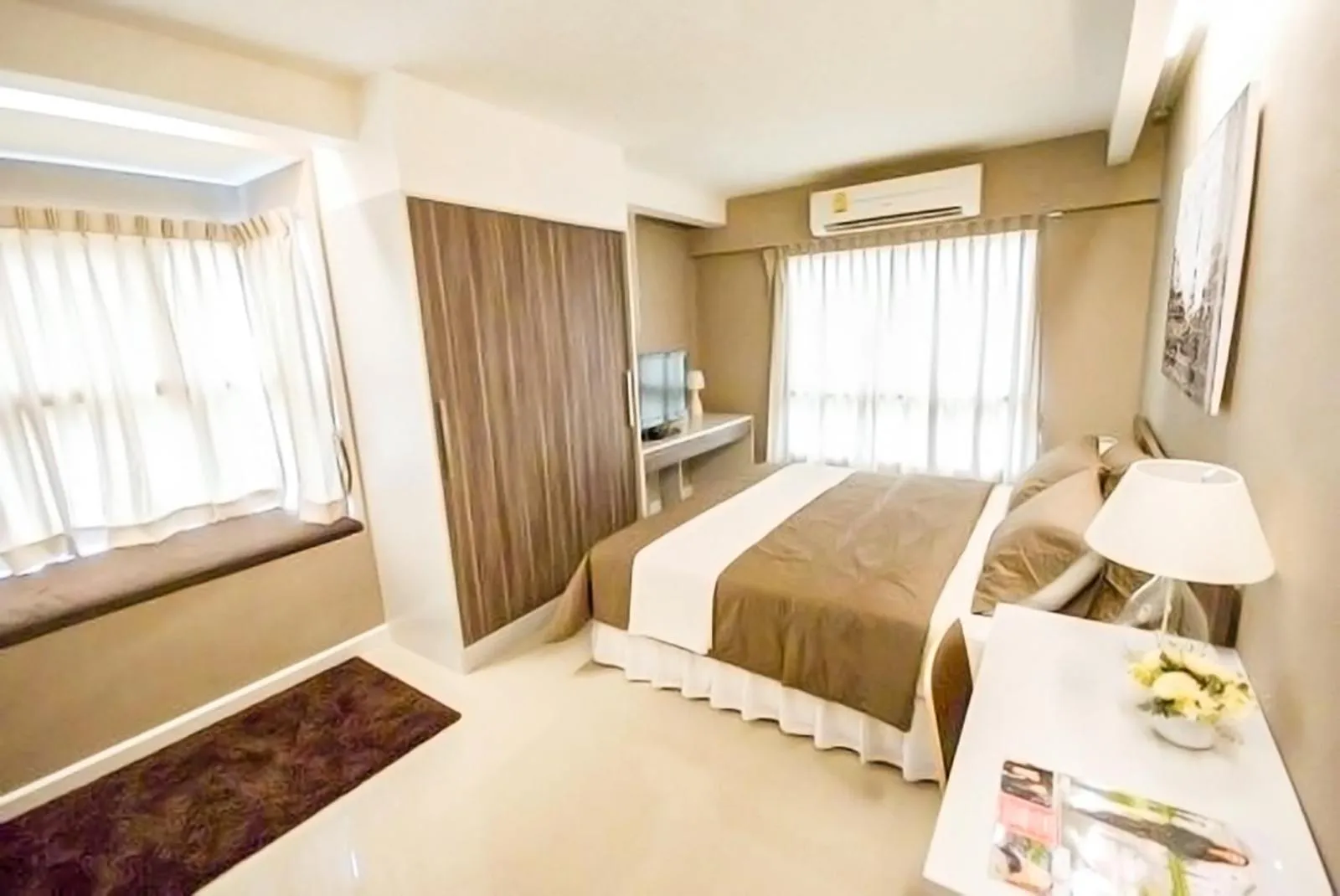 Photo of the whole room, Bed in Jpark Residences at Thammasat Rangsit