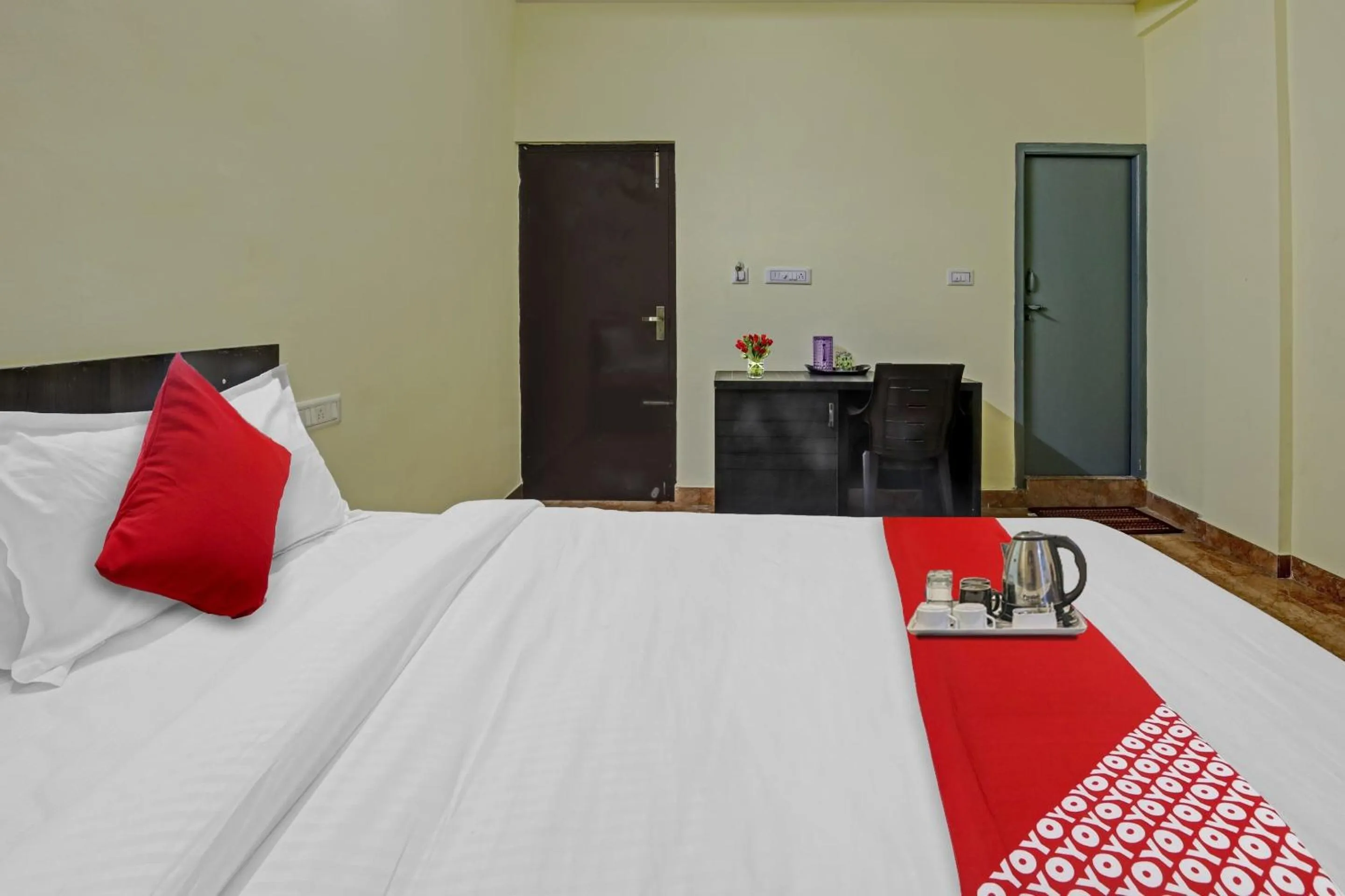 Bedroom, Bed in Hotel O Honnagiri Residency