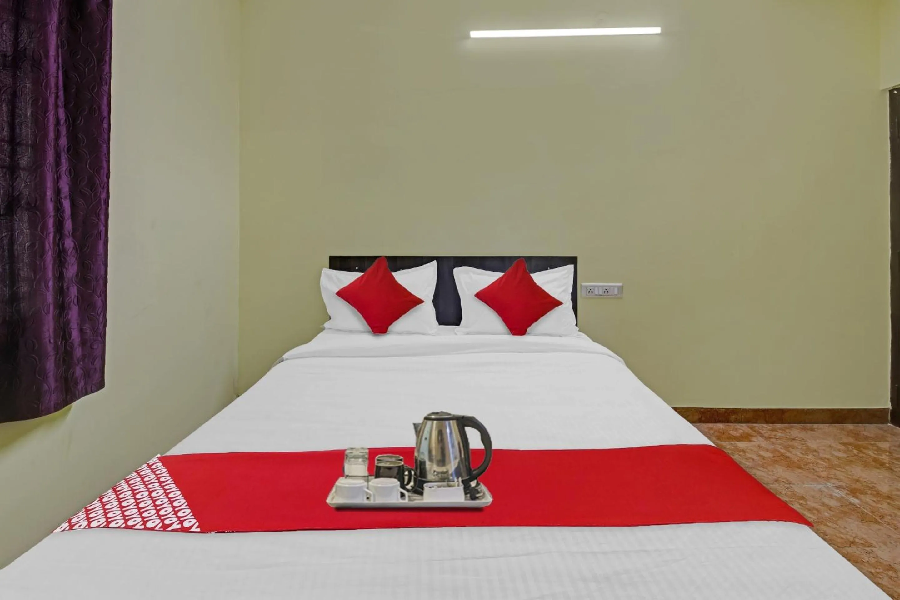 Bedroom in Hotel O Honnagiri Residency