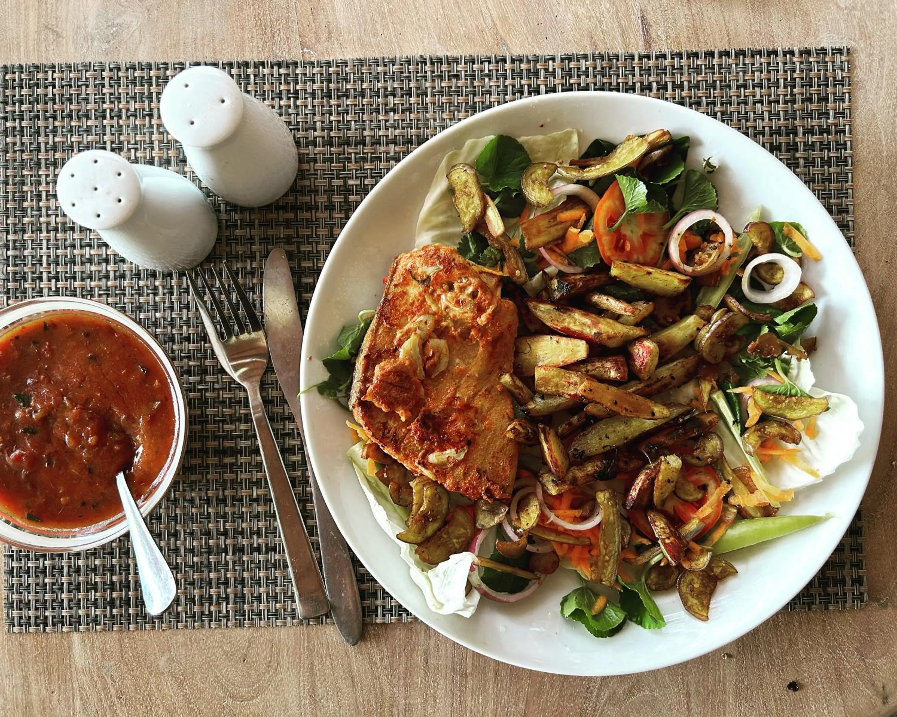 Restaurant/places to eat in Amba Kola Udawalawa