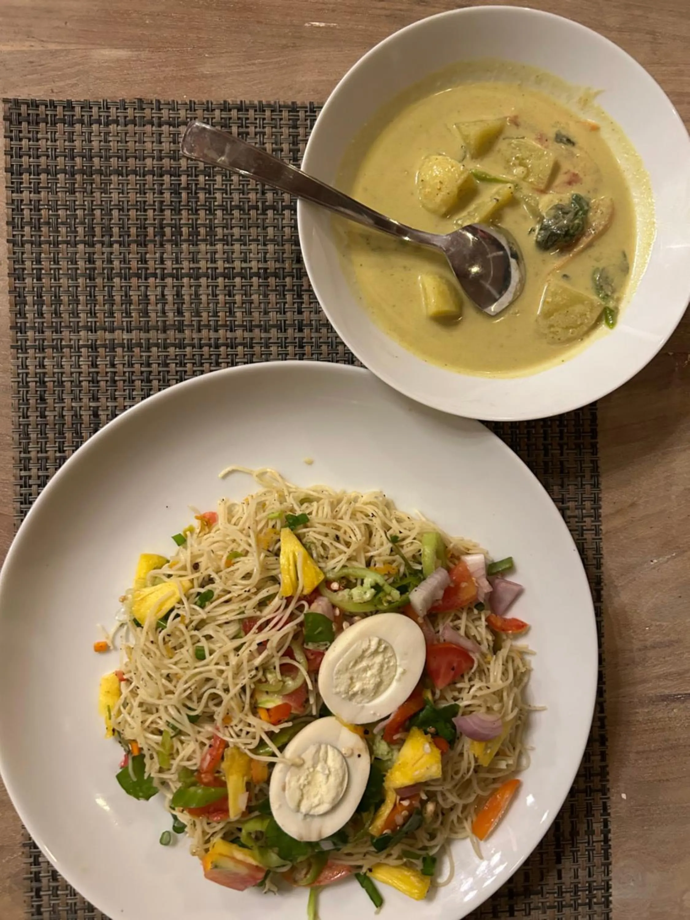 Restaurant/places to eat in Amba Kola Udawalawa