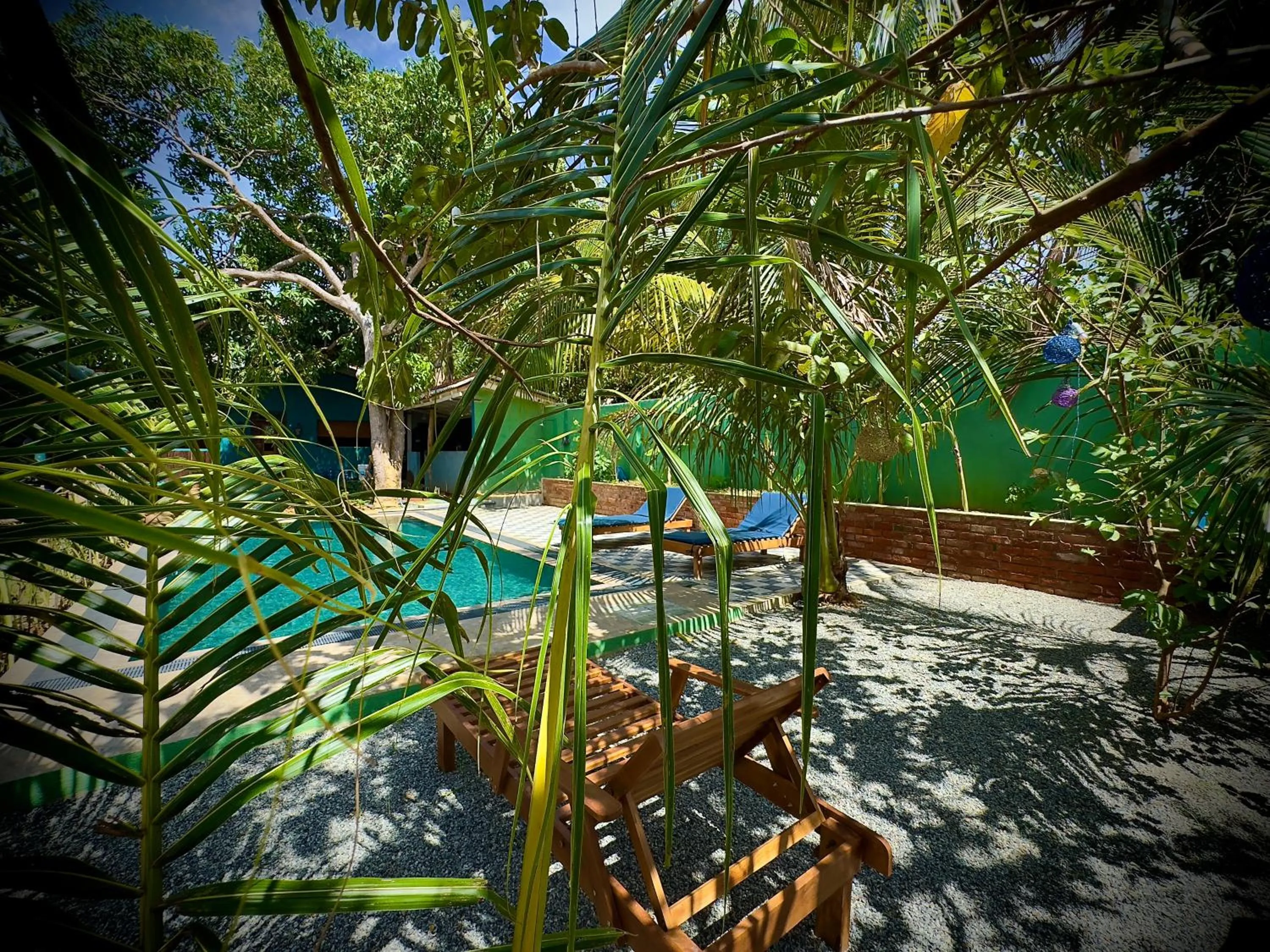 Swimming pool in Amba Kola Udawalawa