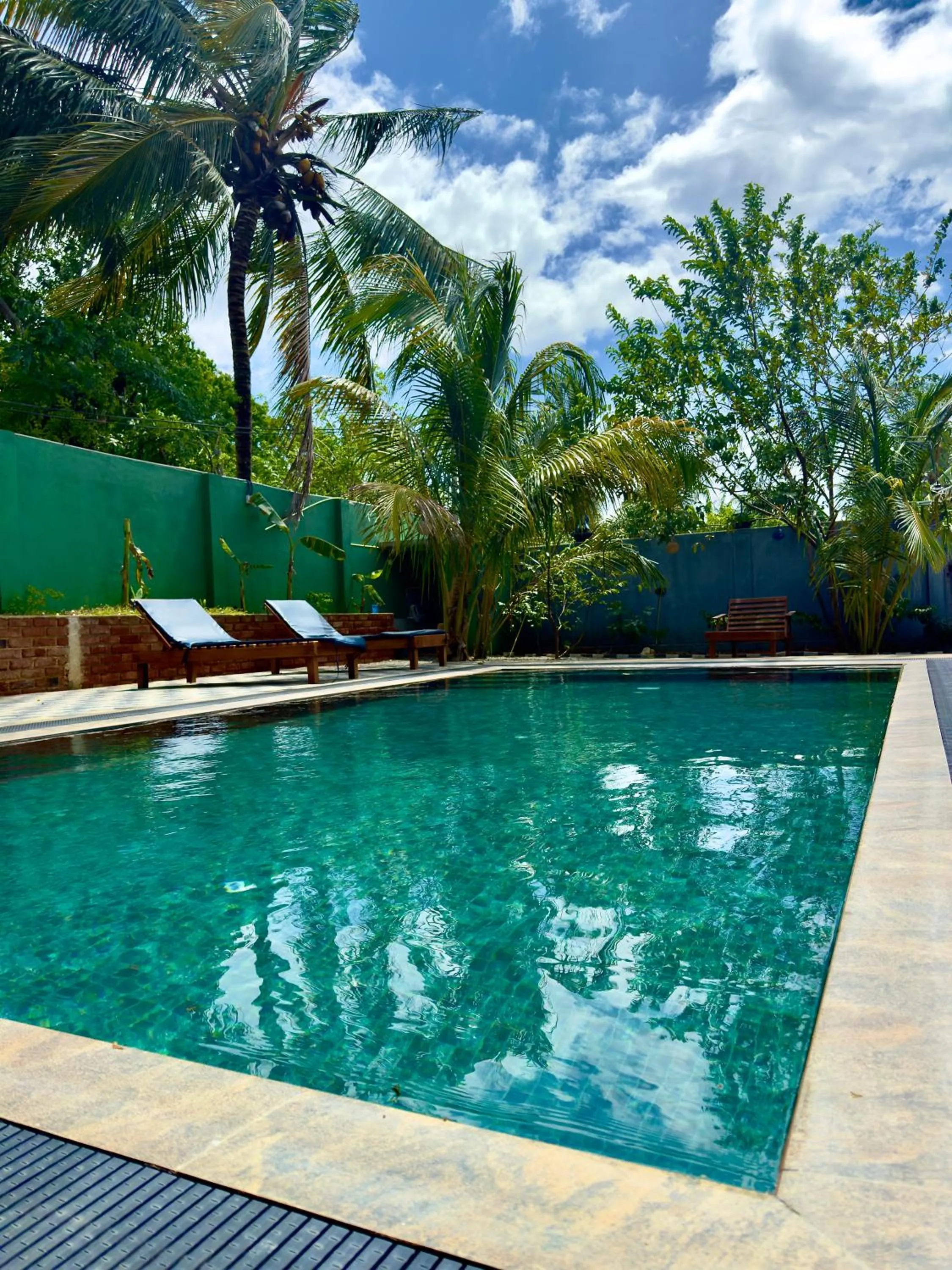 Swimming pool in Amba Kola Udawalawa