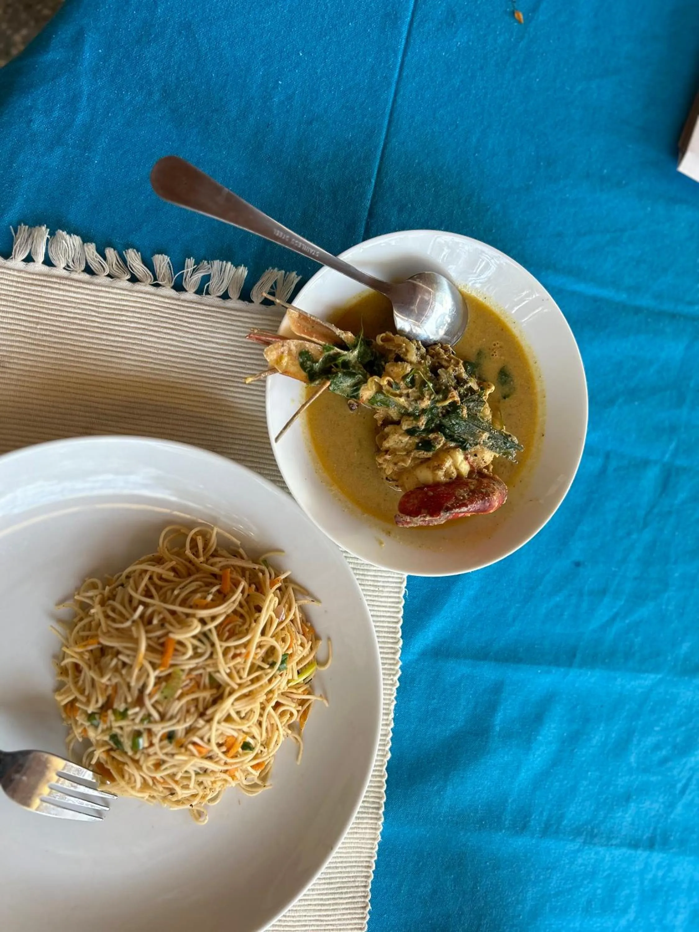 Food and drinks in Amba Kola Udawalawa