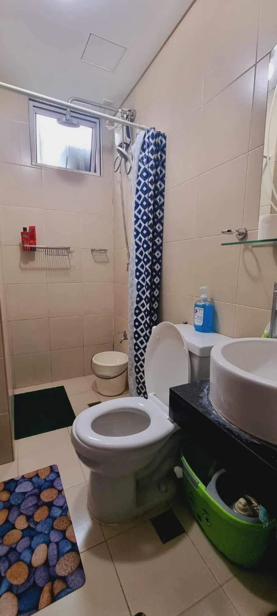 San Lorenzo place condo