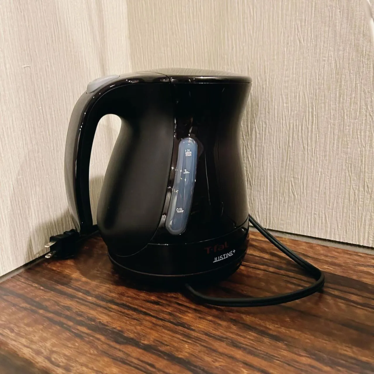 hair dresser in AYA Hotel