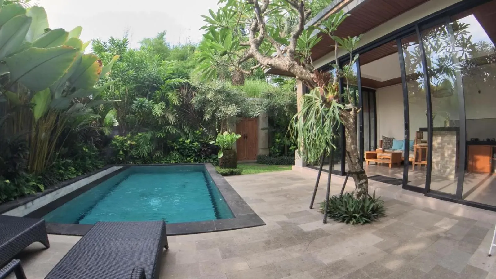 Swimming pool in Sawitri Anandhita Luxury Villas