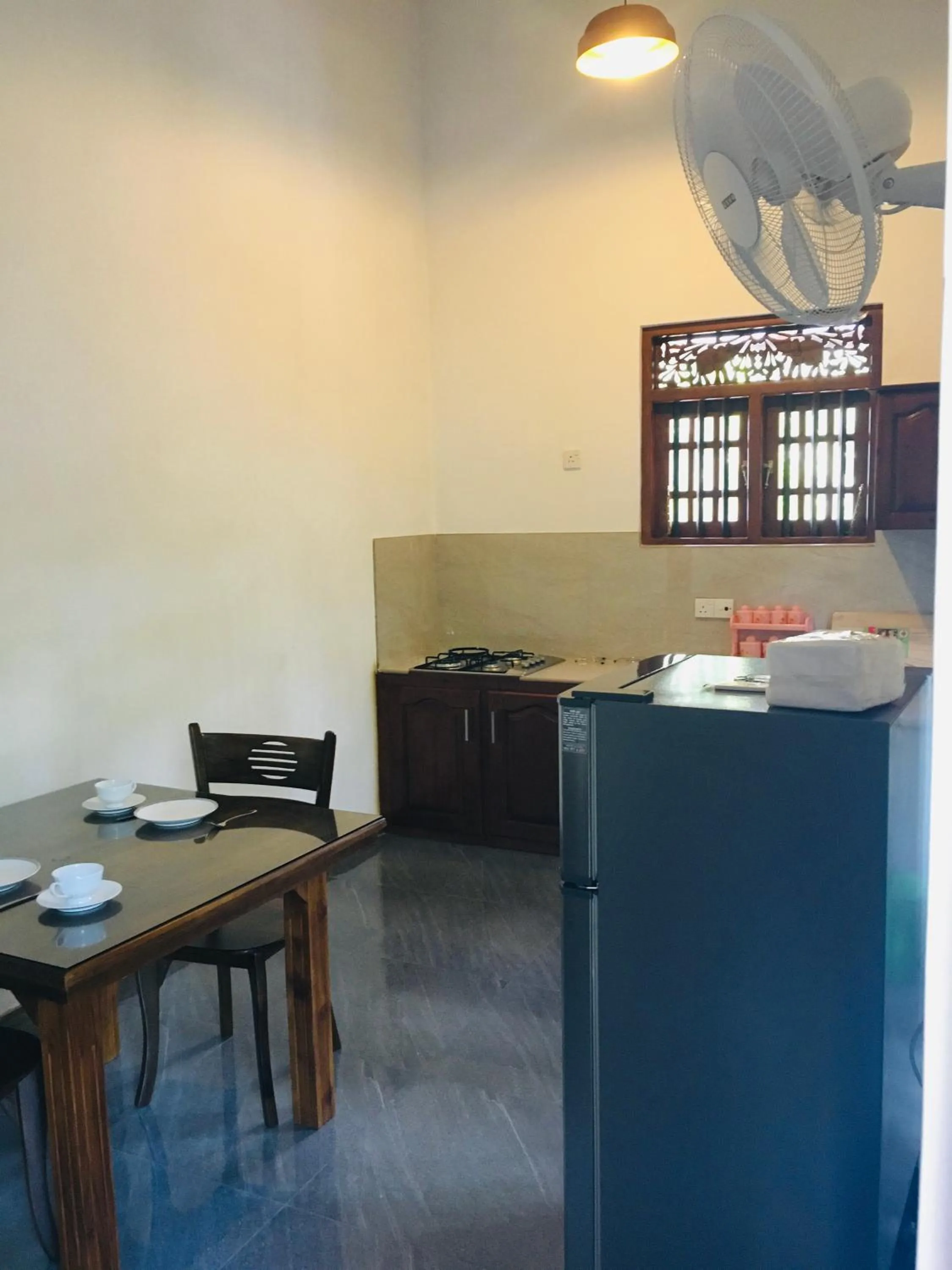 Kitchen or kitchenette in Ocean View