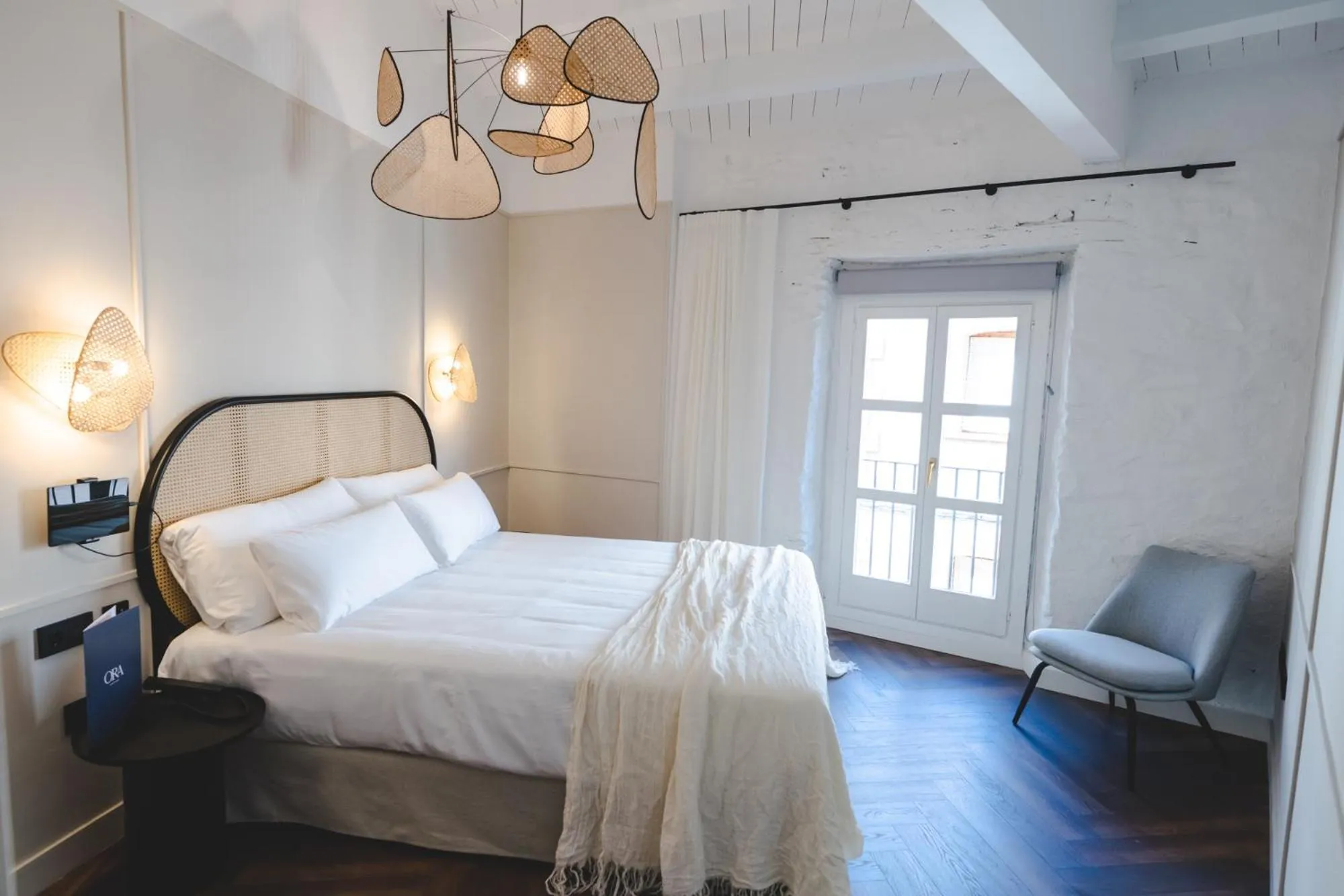 Bedroom, Bed in ORA Hotel Priorat, a Member of Design Hotels