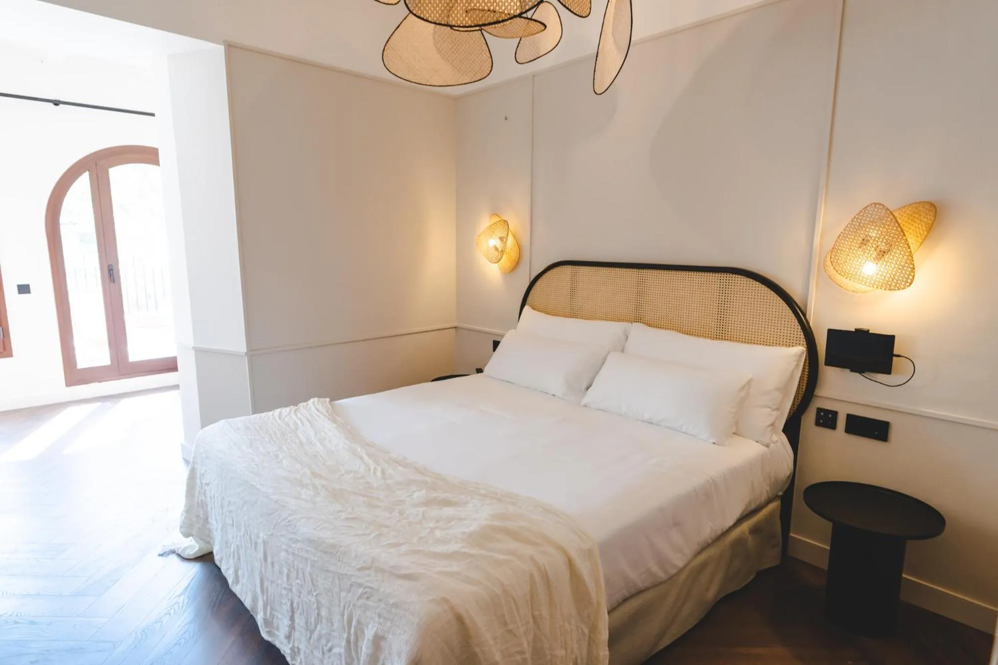 Photo of the whole room, Bed in ORA Hotel Priorat, a Member of Design Hotels