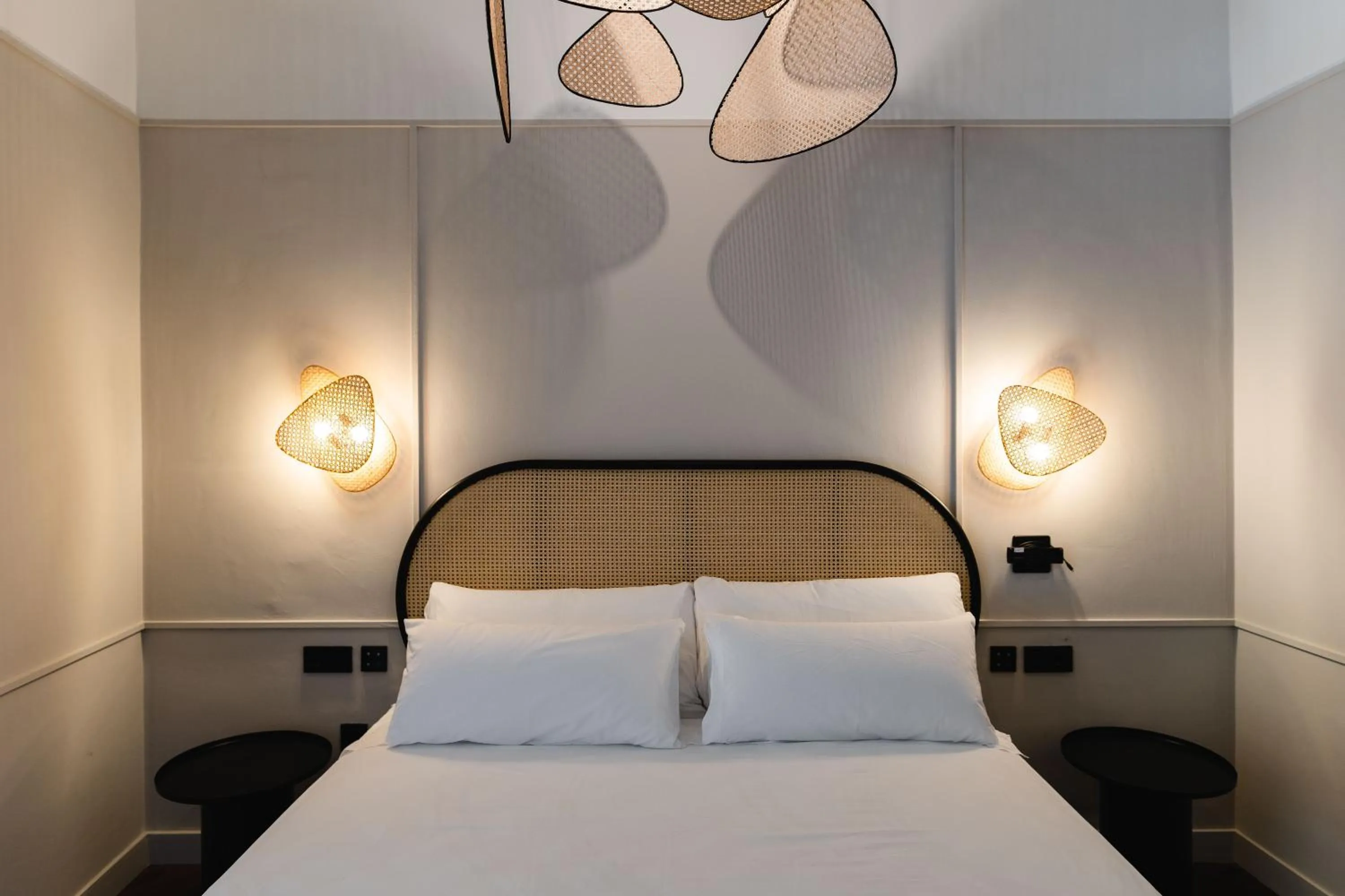 Bedroom, Bed in ORA Hotel Priorat, a Member of Design Hotels