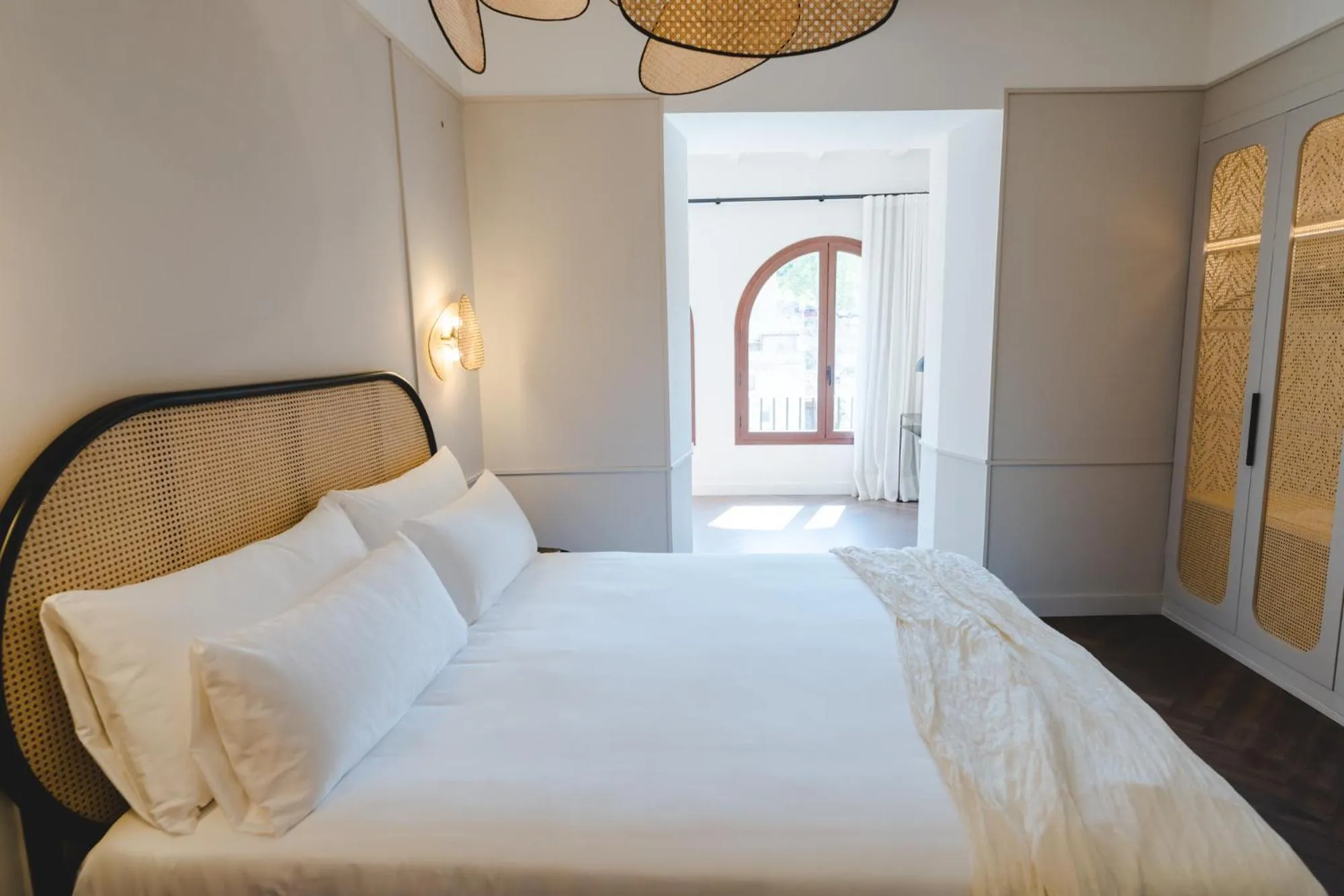 Photo of the whole room, Bed in ORA Hotel Priorat, a Member of Design Hotels