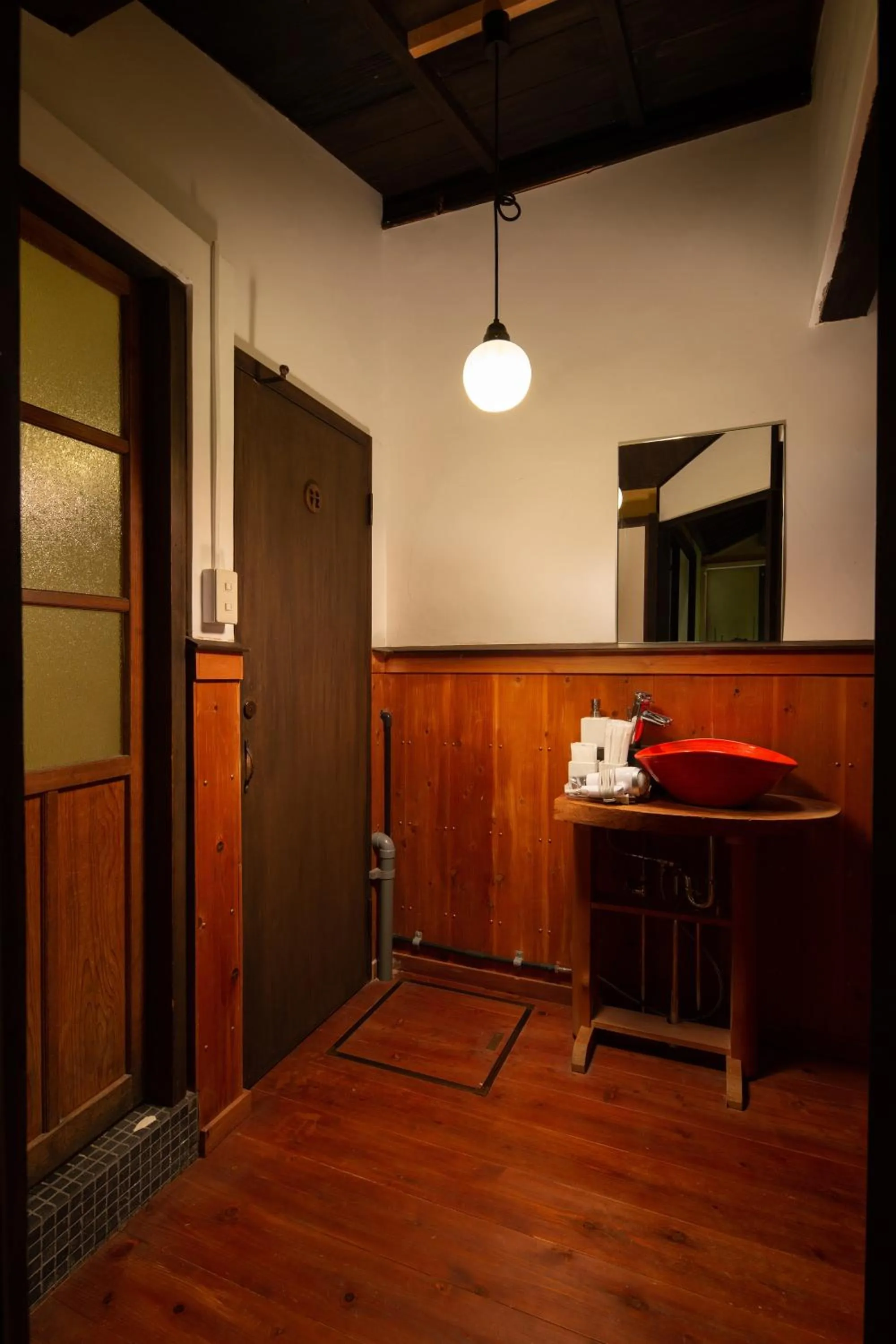 Area and facilities in Kanade Fushimiinari