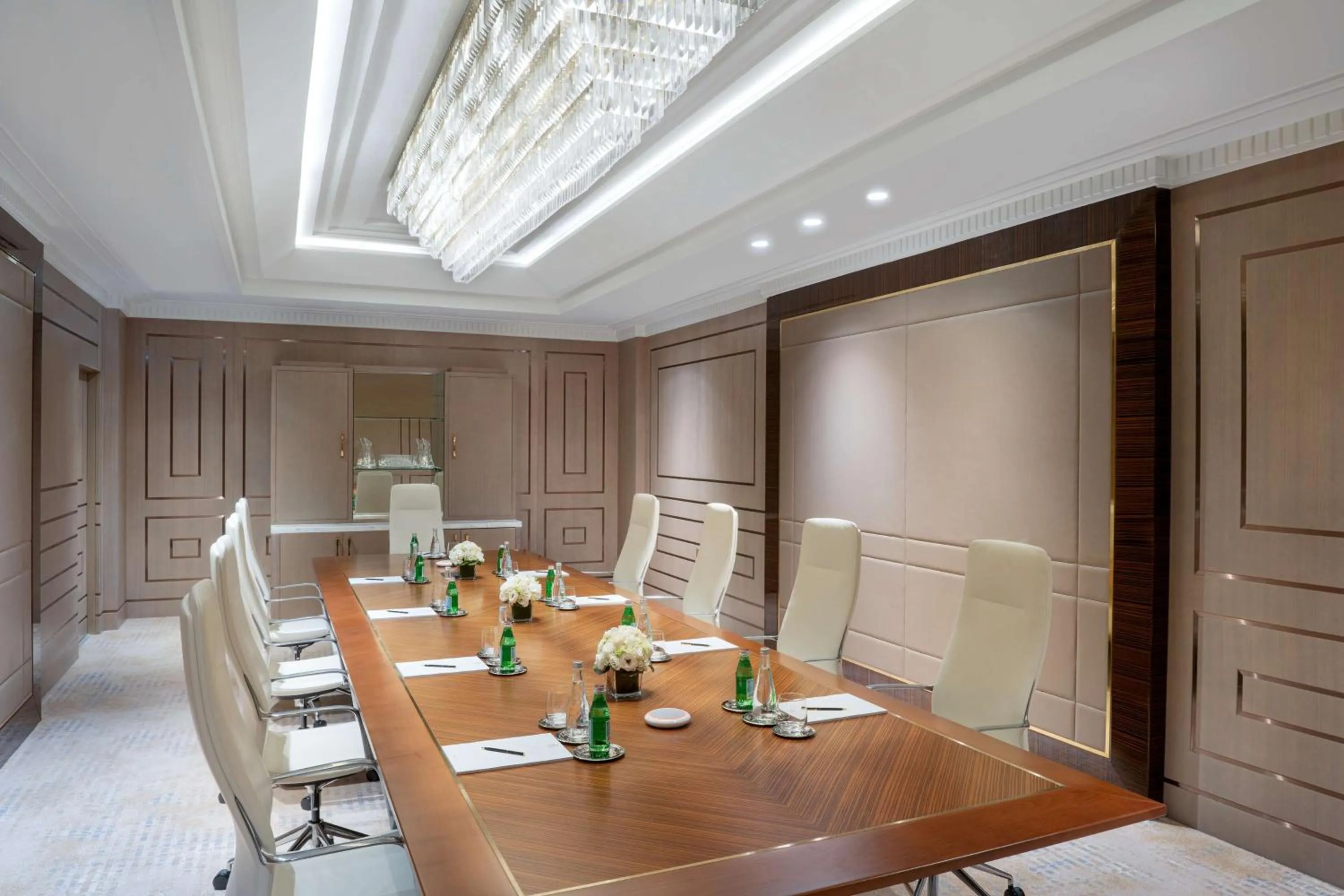 Meeting/conference room in The Plaza Doha, LXR Hotels & Resorts