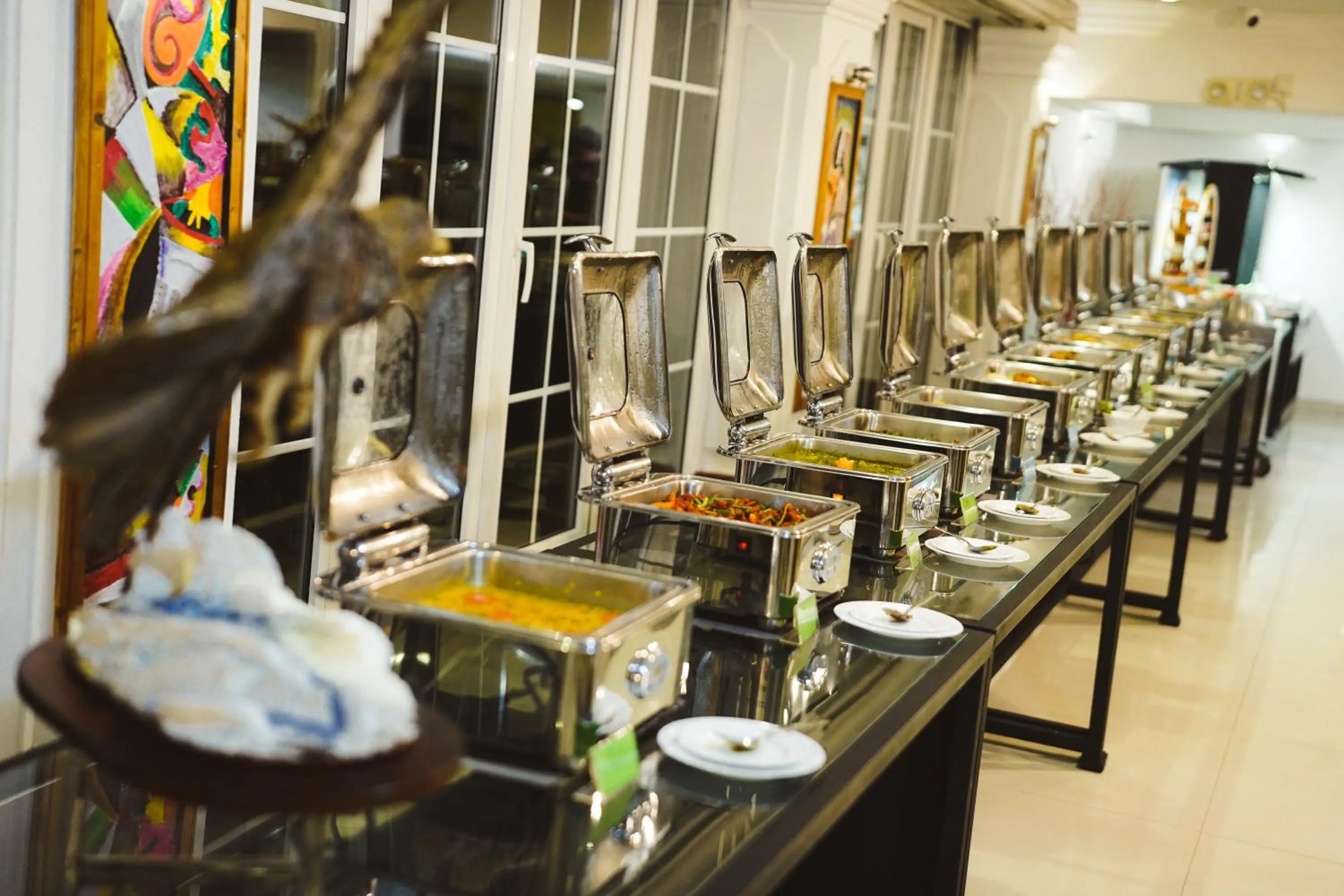 Restaurant/places to eat in Araliya Green Hills - Where Historic Charm Mingles with Natural Beauty