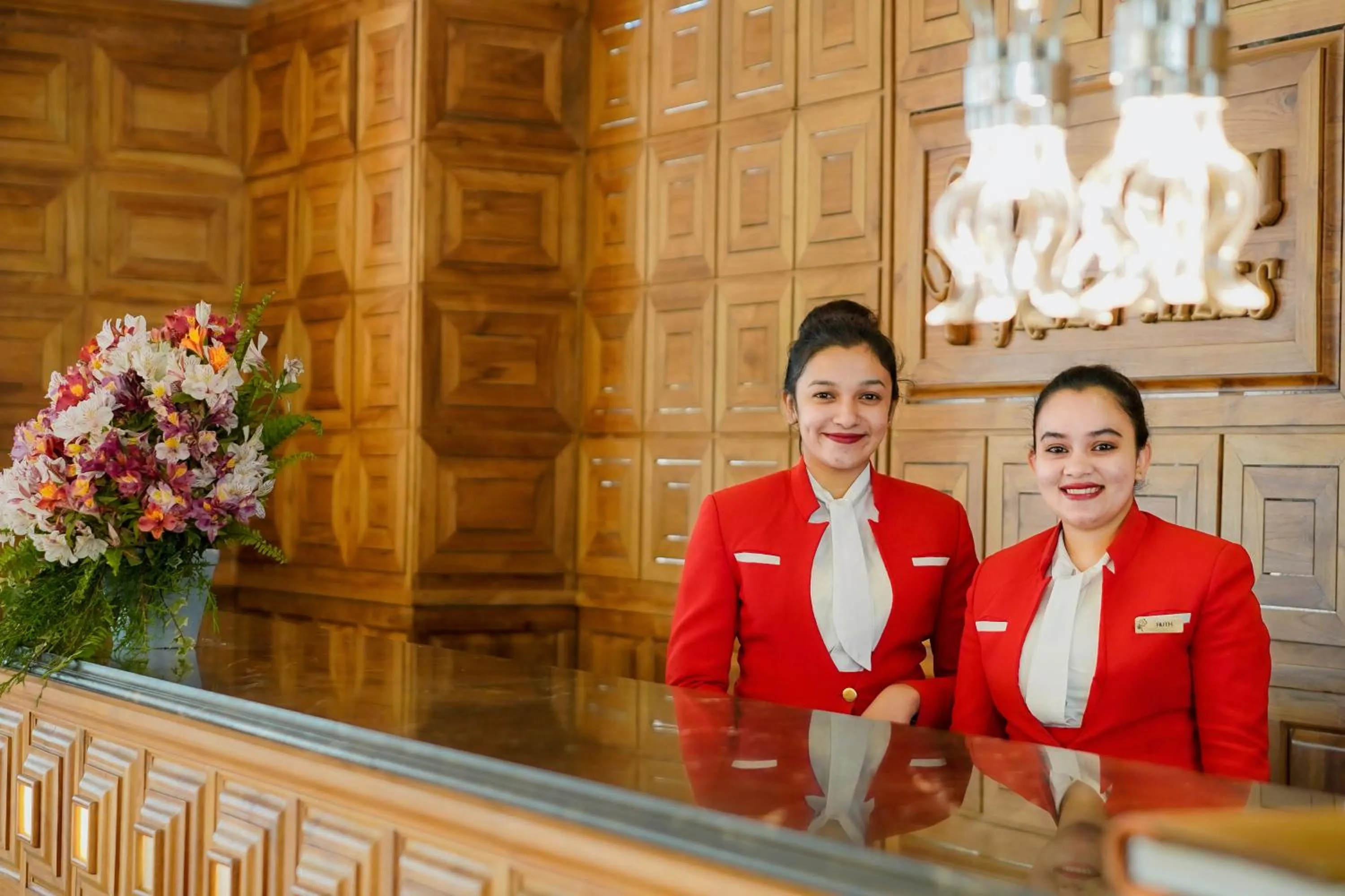 Lobby or reception in Araliya Green Hills - Where Historic Charm Mingles with Natural Beauty