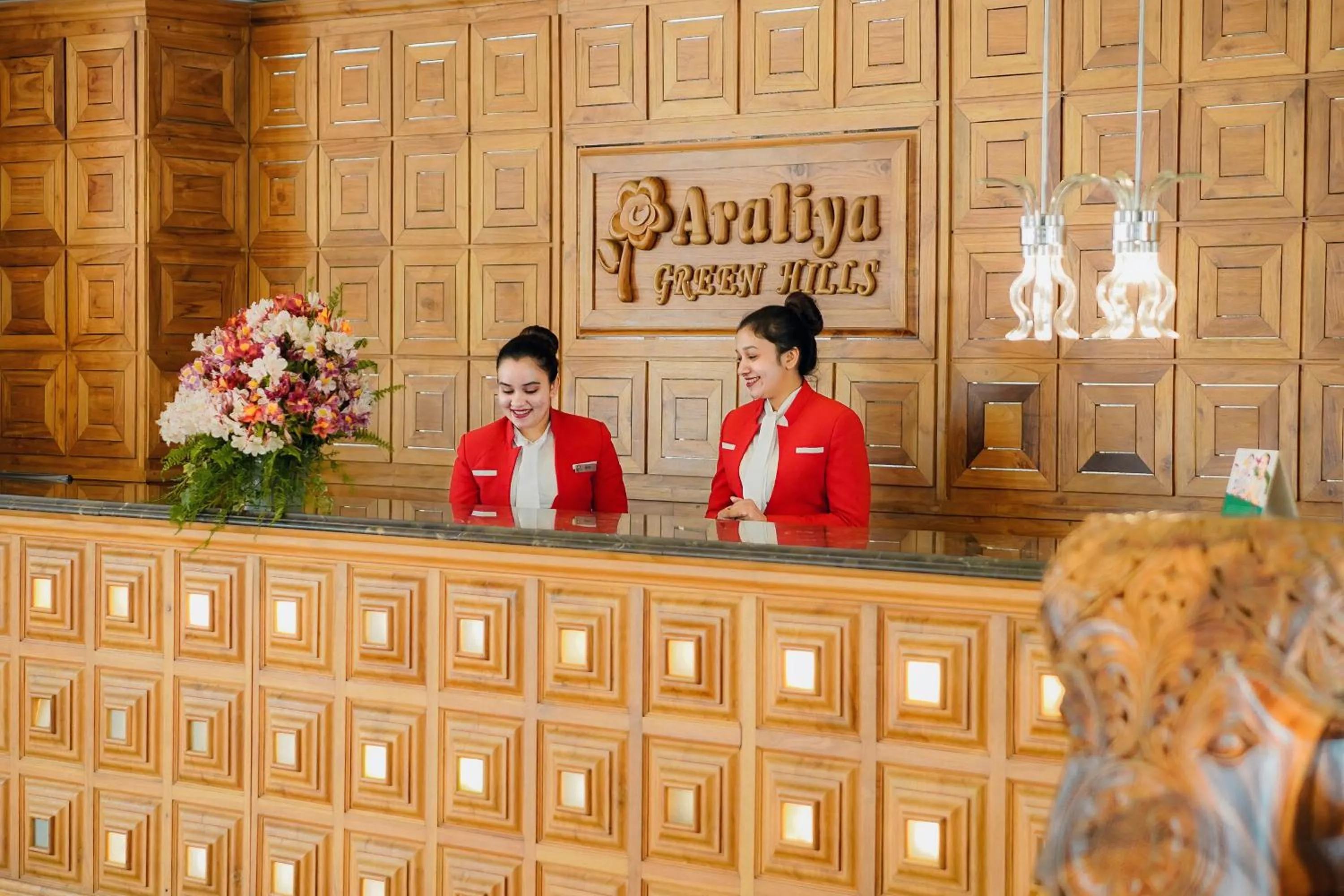 Lobby or reception in Araliya Green Hills - Where Historic Charm Mingles with Natural Beauty